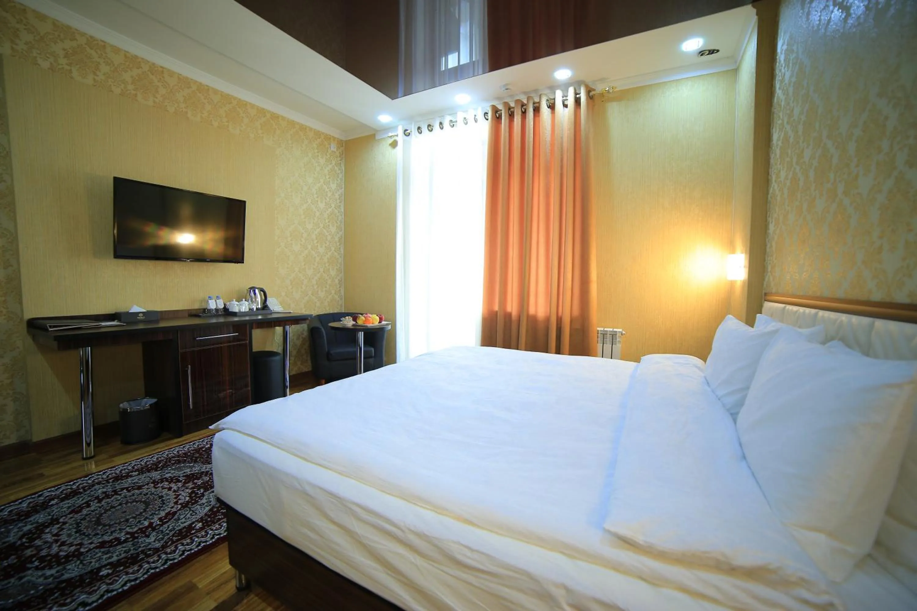 Bed in Asmald Palace Hotel