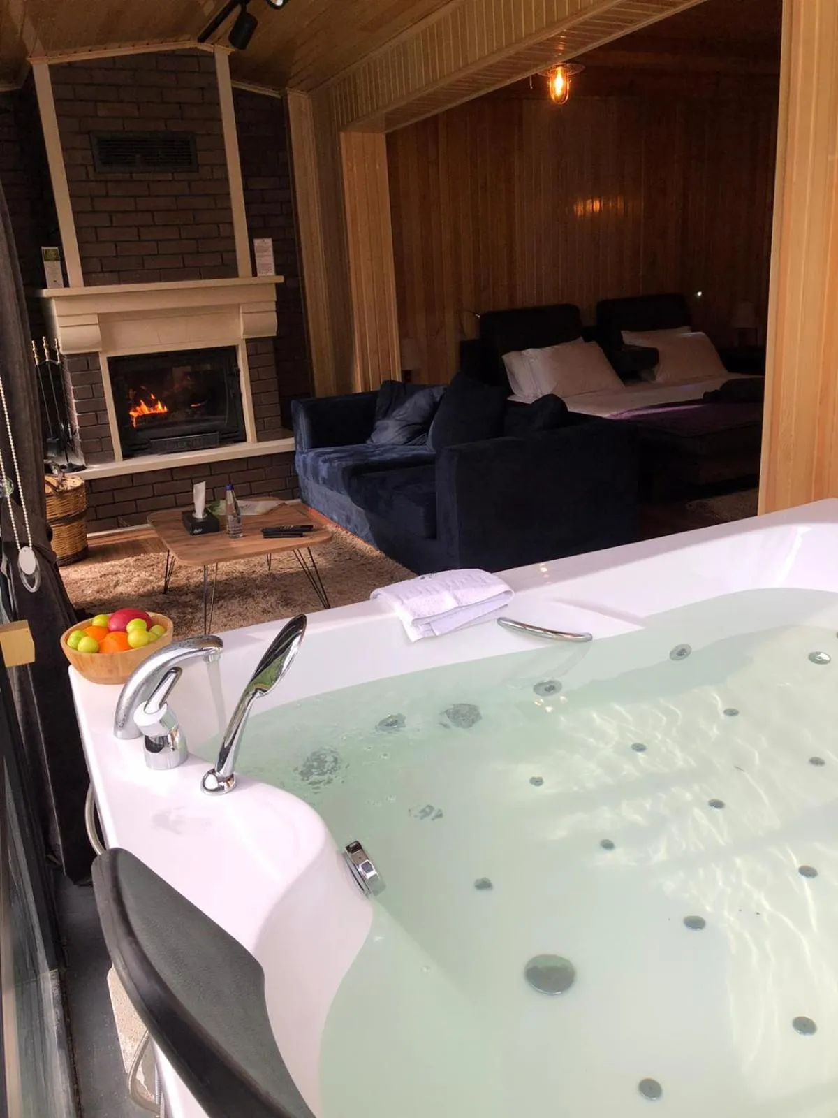 Hot Tub, Bed in Ayder Villa de Pelit Hotel