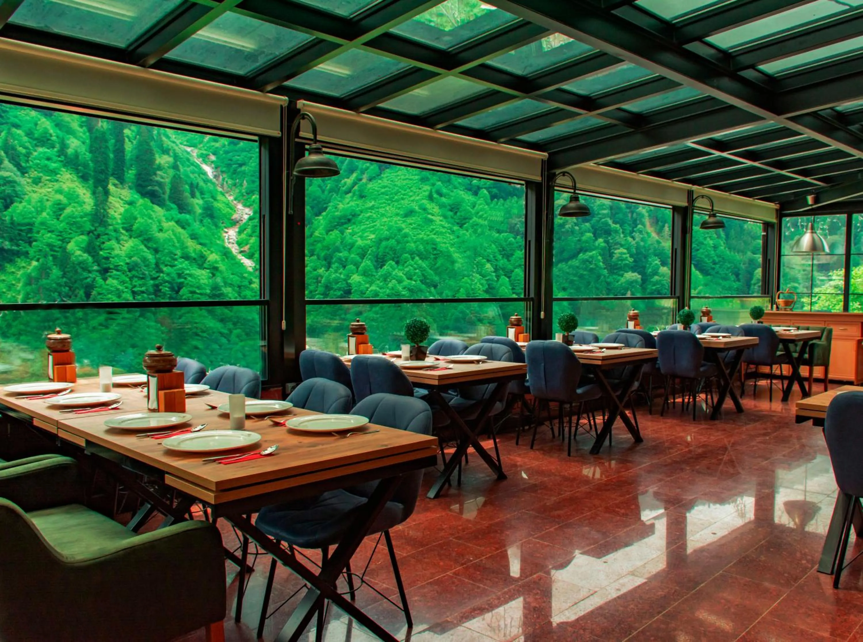 Restaurant/places to eat in Ayder Villa de Pelit Hotel