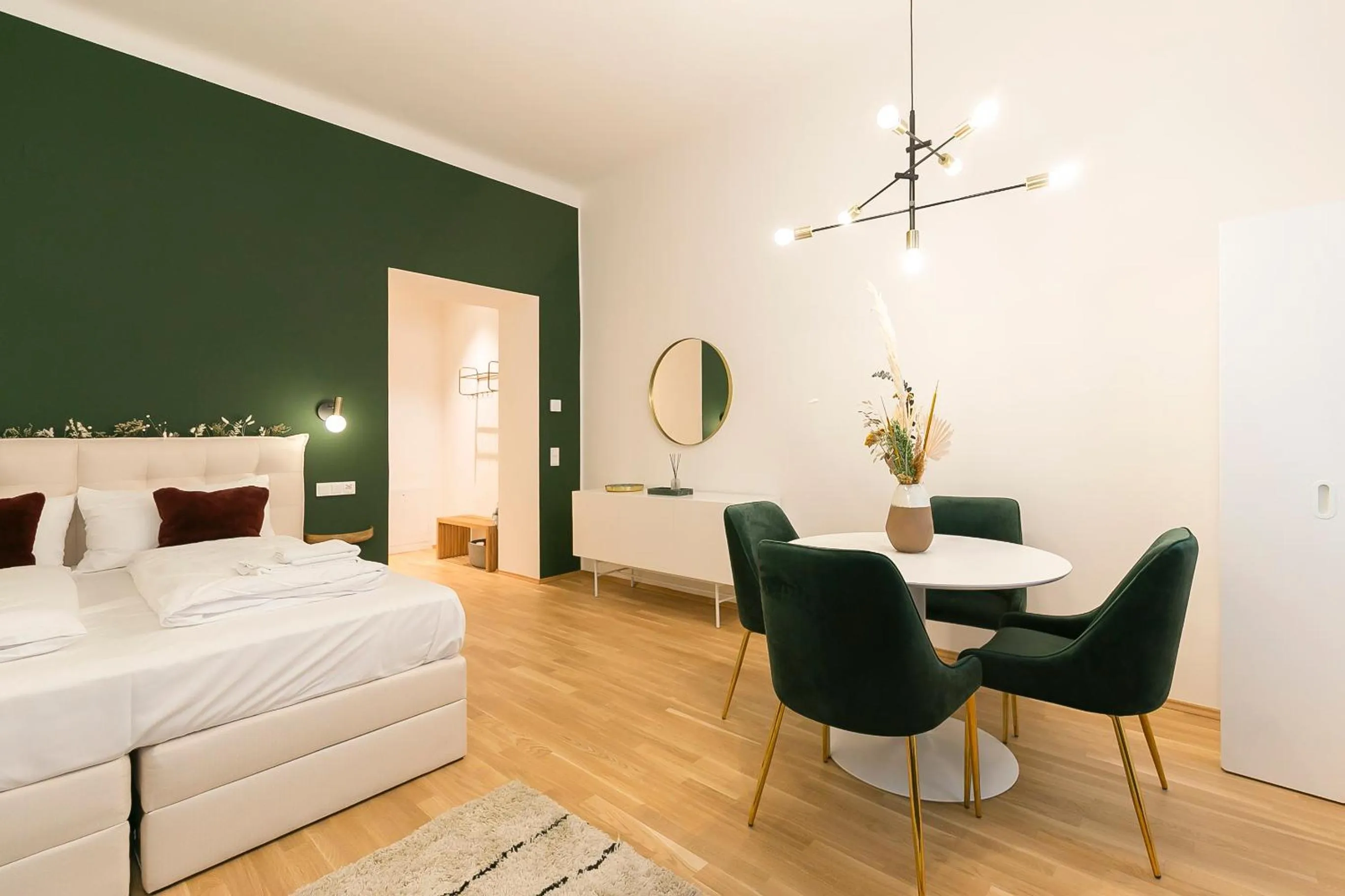 Living room, Bed in Mint@Naschmarkt Premium Apartments