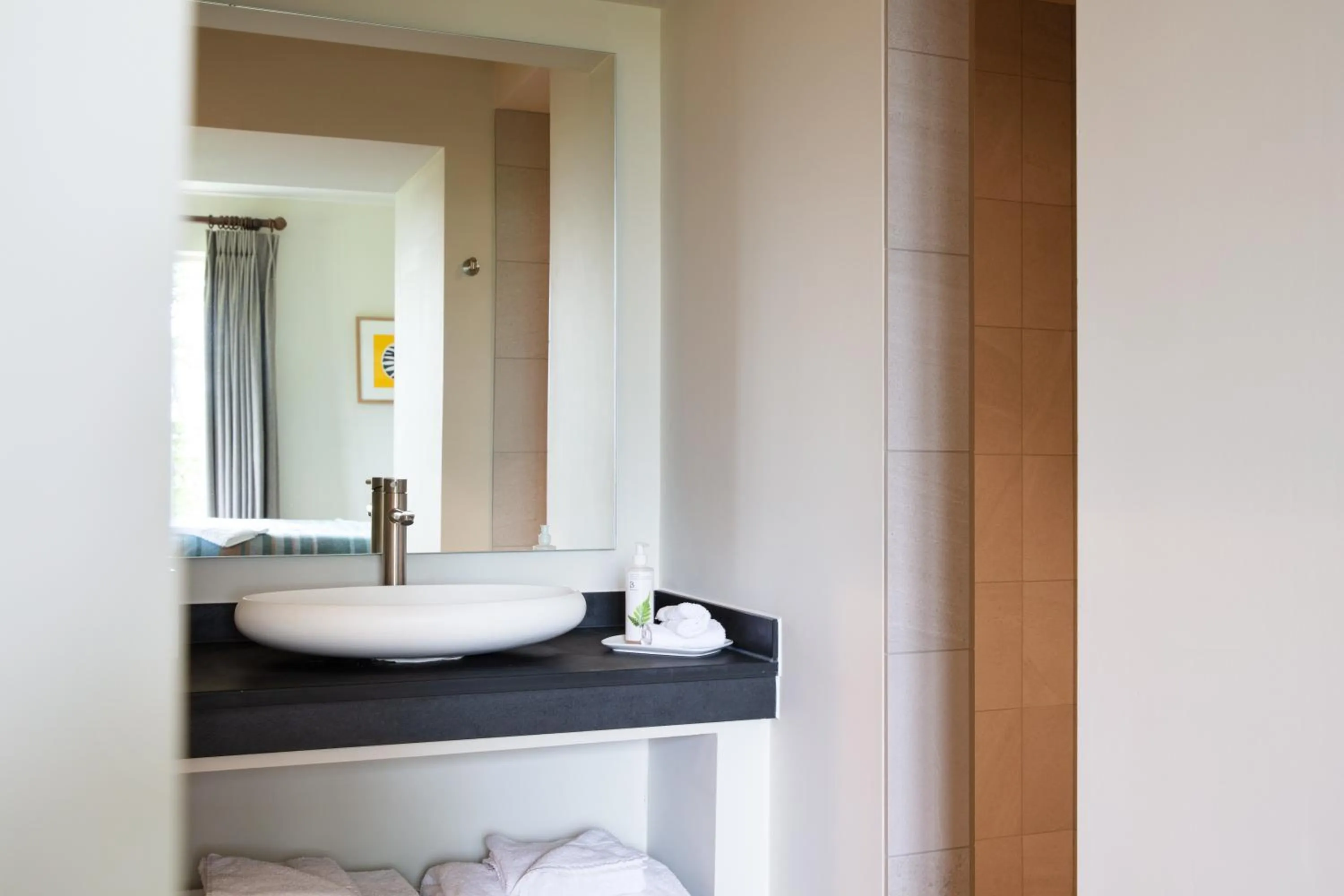 Bathroom in The Plume of Feathers