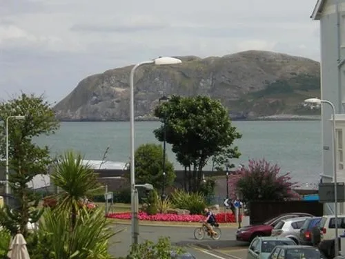Bedroom in Mostyn House