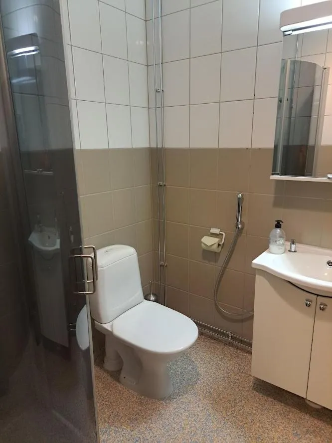 Bathroom in Hotelli Kärsämäki