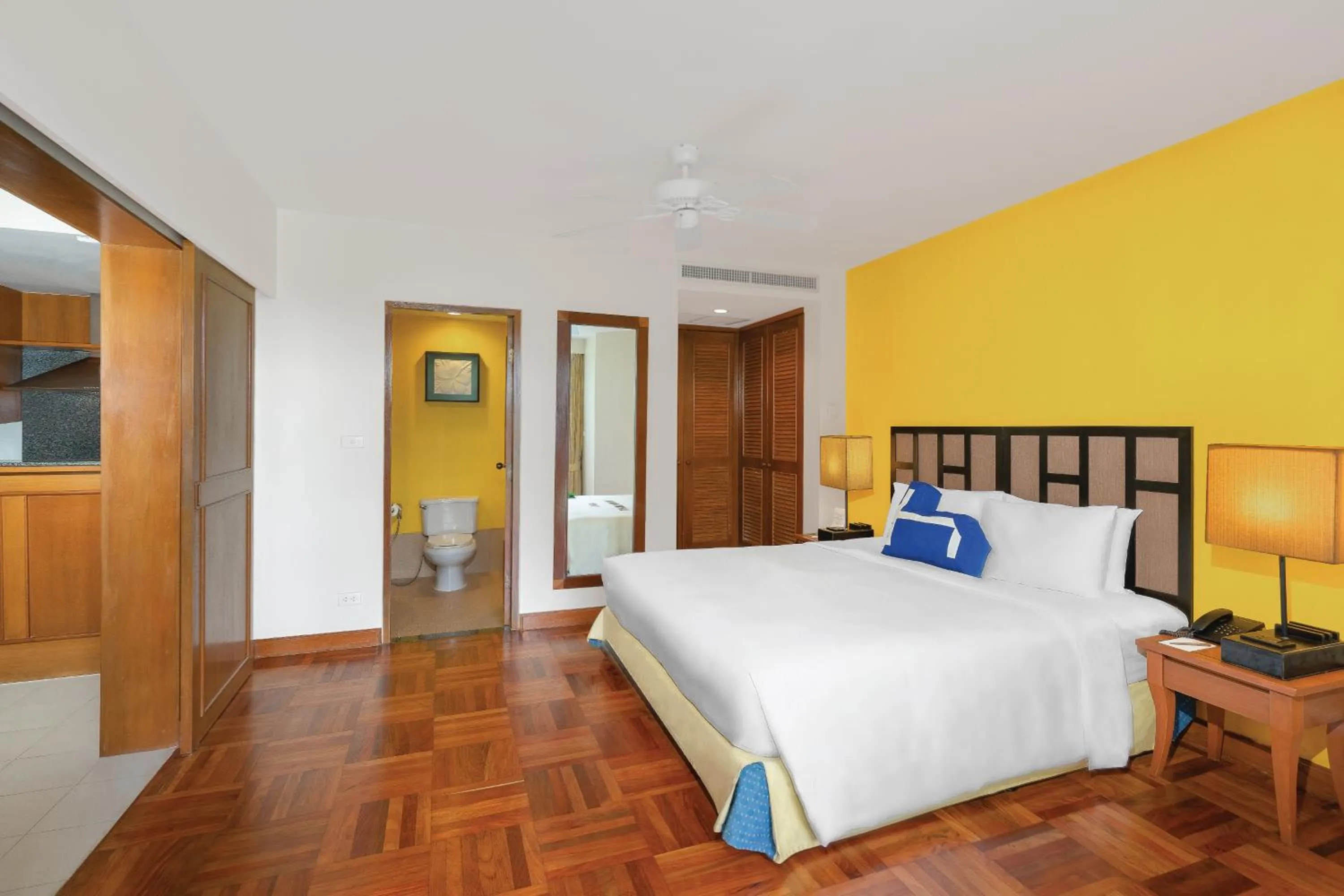 Bedroom, Bed in Homm Suites Laguna, part of Banyan Group