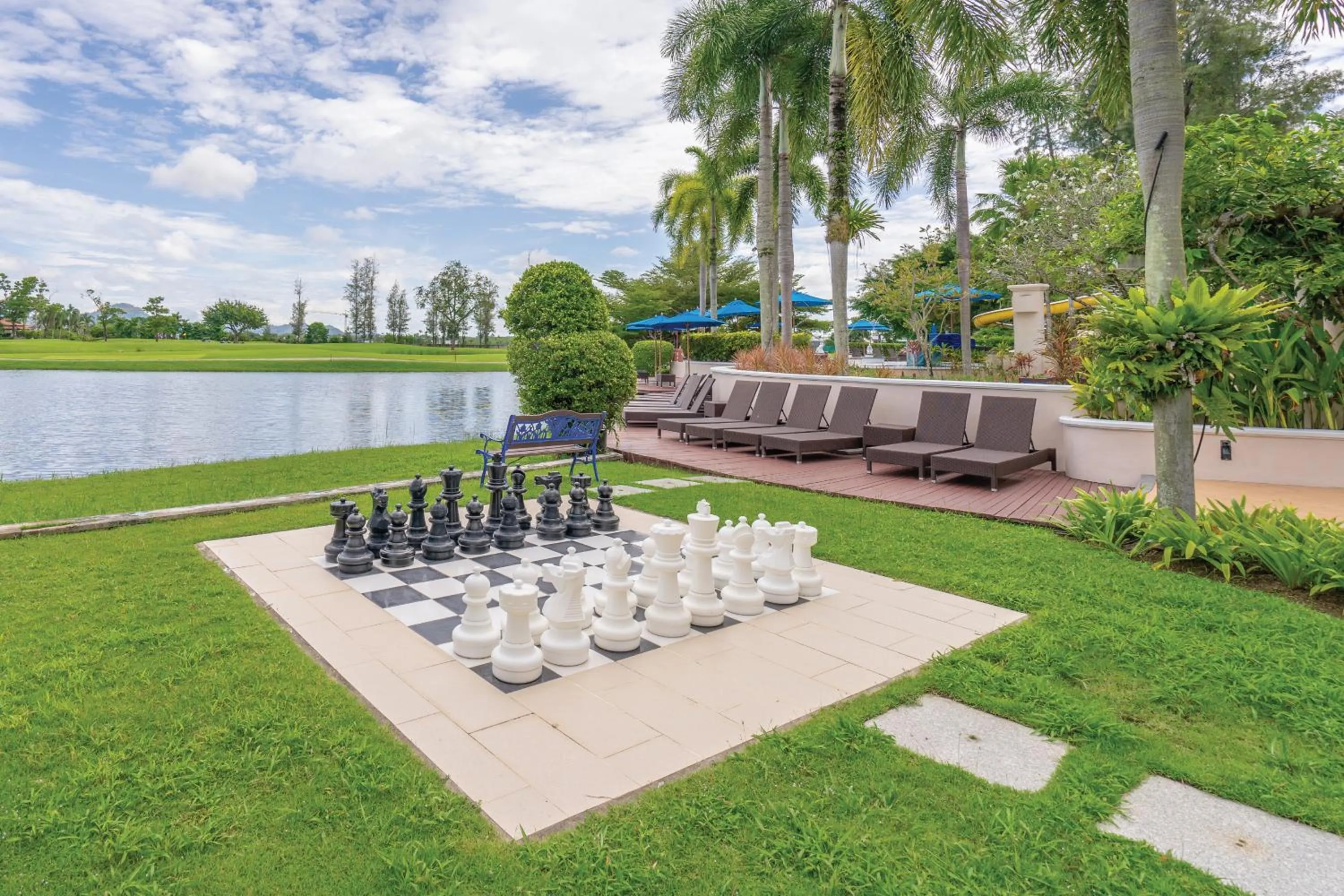 Day in Homm Suites Laguna, part of Banyan Group