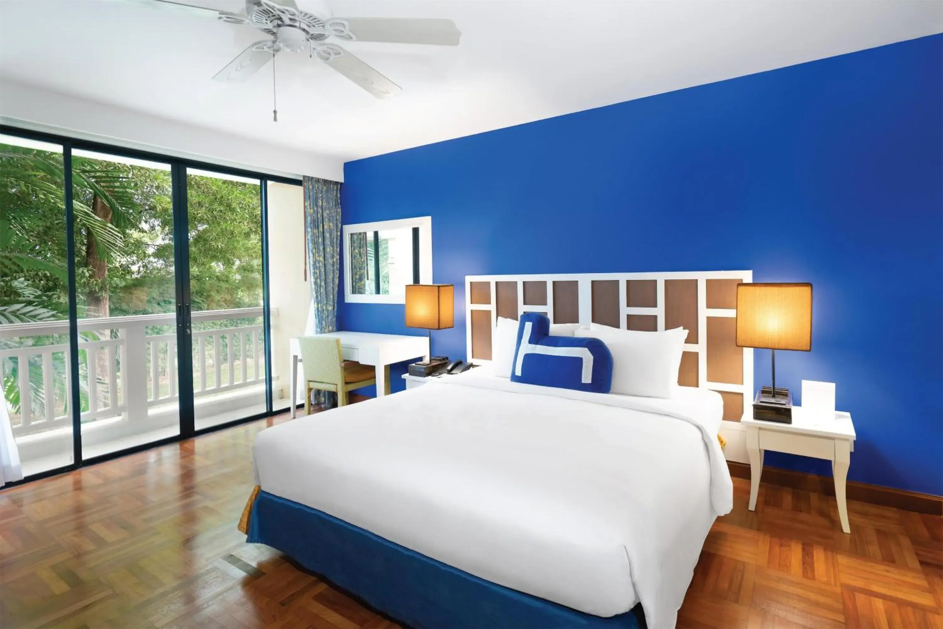 Premier Golf View Two Bedroom Suite (Size 113 sqm.) in Homm Suites Laguna, part of Banyan Group Premier Golf View Two Bedroom Suite (Size 113 sqm.) in Homm Suites Laguna, part of Banyan Group