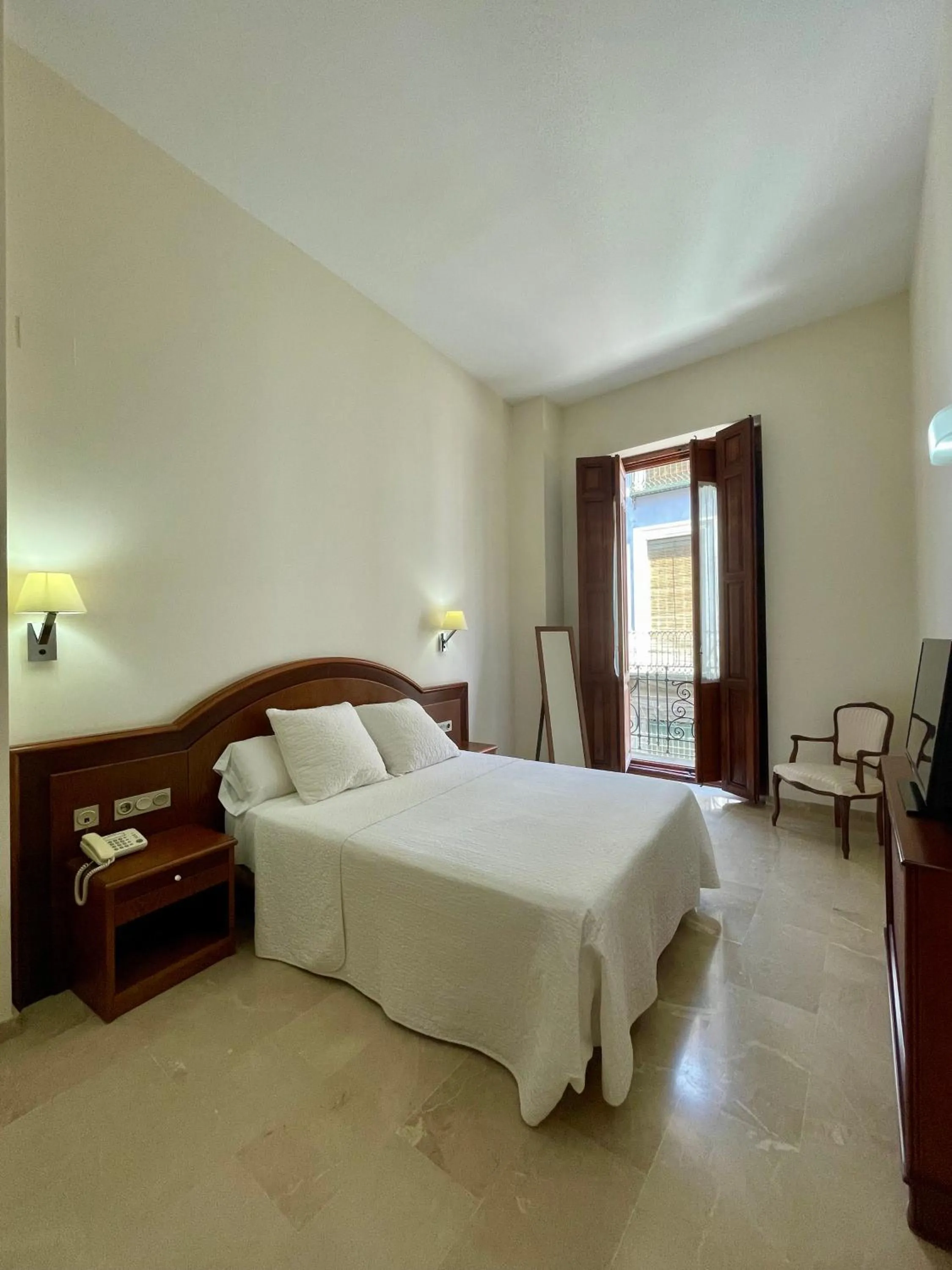 Decorative detail, Bed in Hotel San Sebastián Hospedería