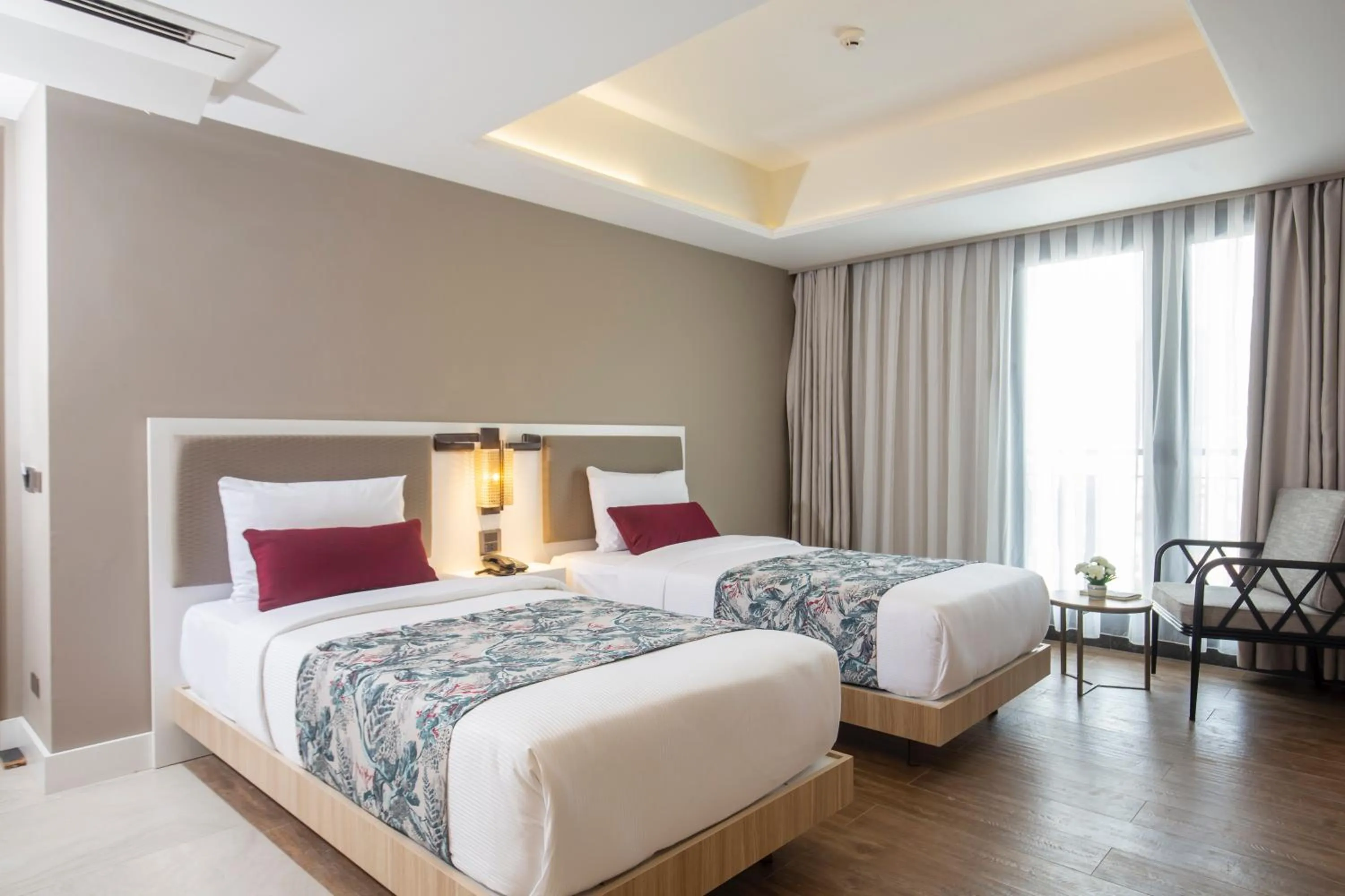 Bed in WOOVO Phuket Patong - by Swandor