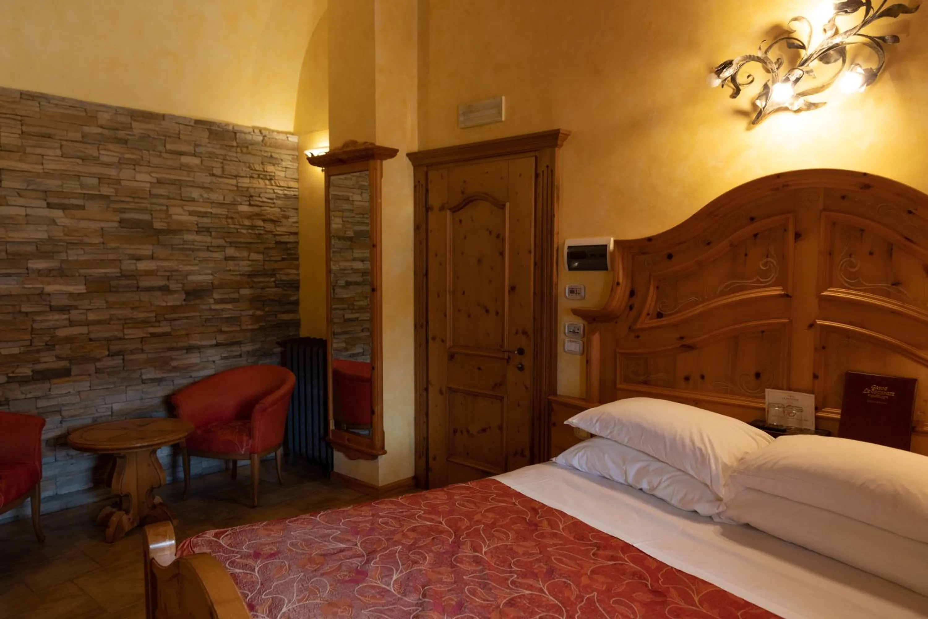 Bed in Hotel Le Ortensie