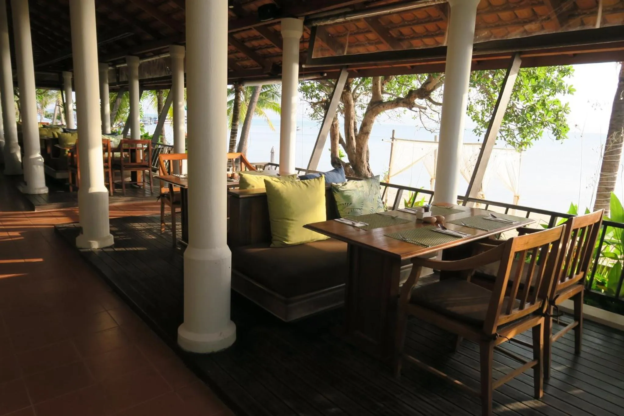 Restaurant/places to eat in Saree Samui