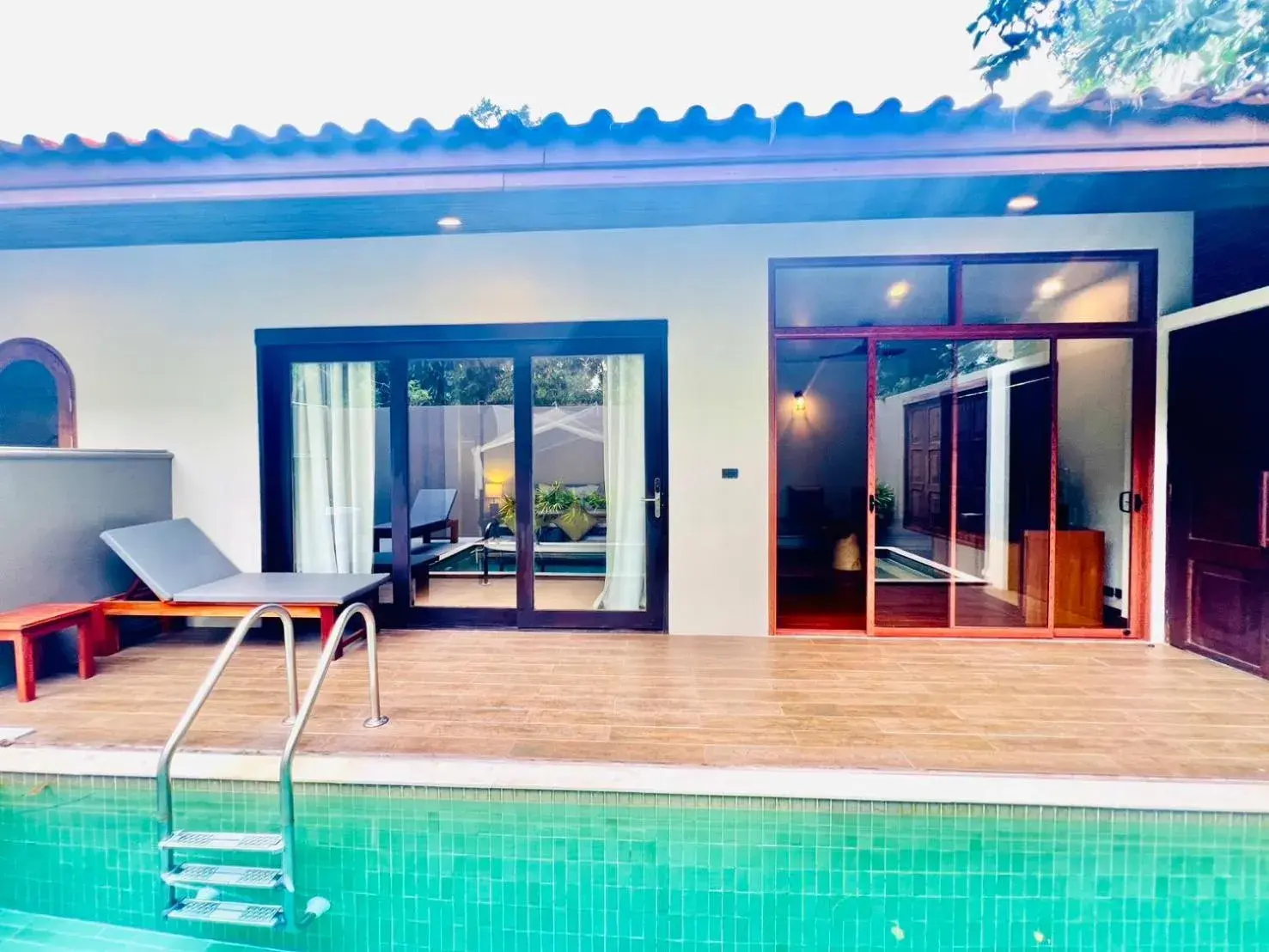 Tropical Villa with Private Pool in Saree Samui Tropical Villa with Private Pool in Saree Samui