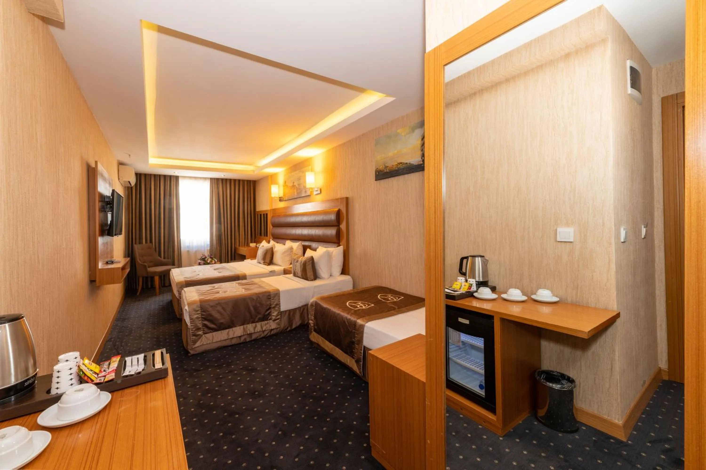 Photo of the whole room, Bed in Regno Hotel