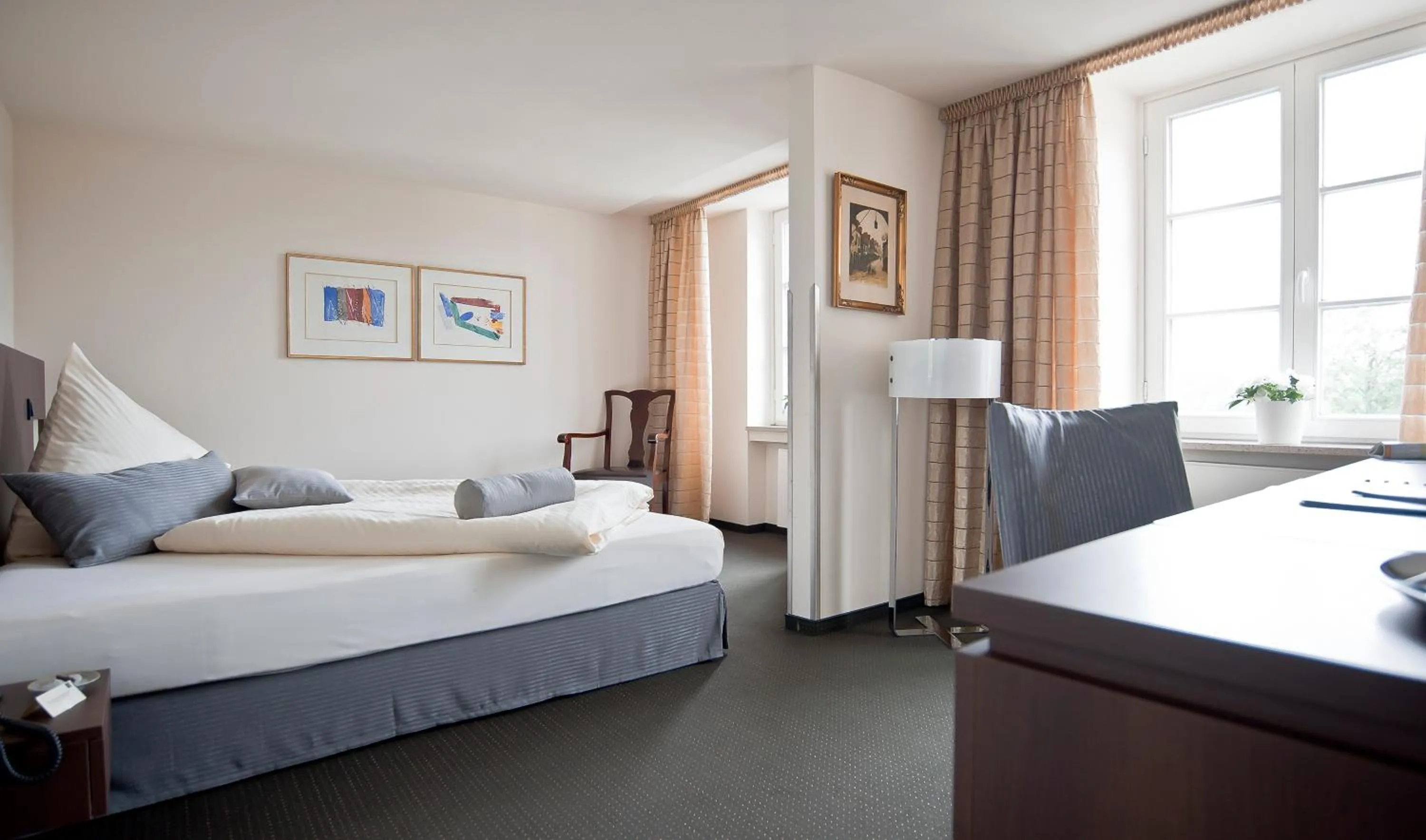 Living room, Bed in Schloss Berge