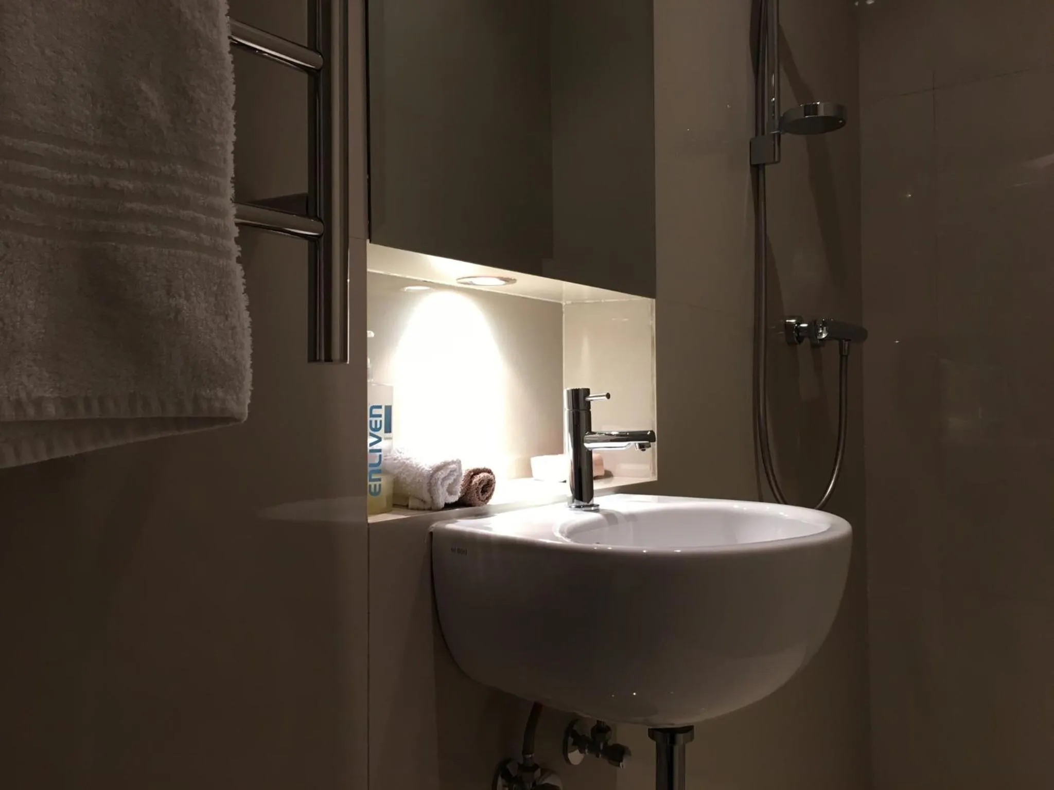 Bathroom in Gordons Guesthouse