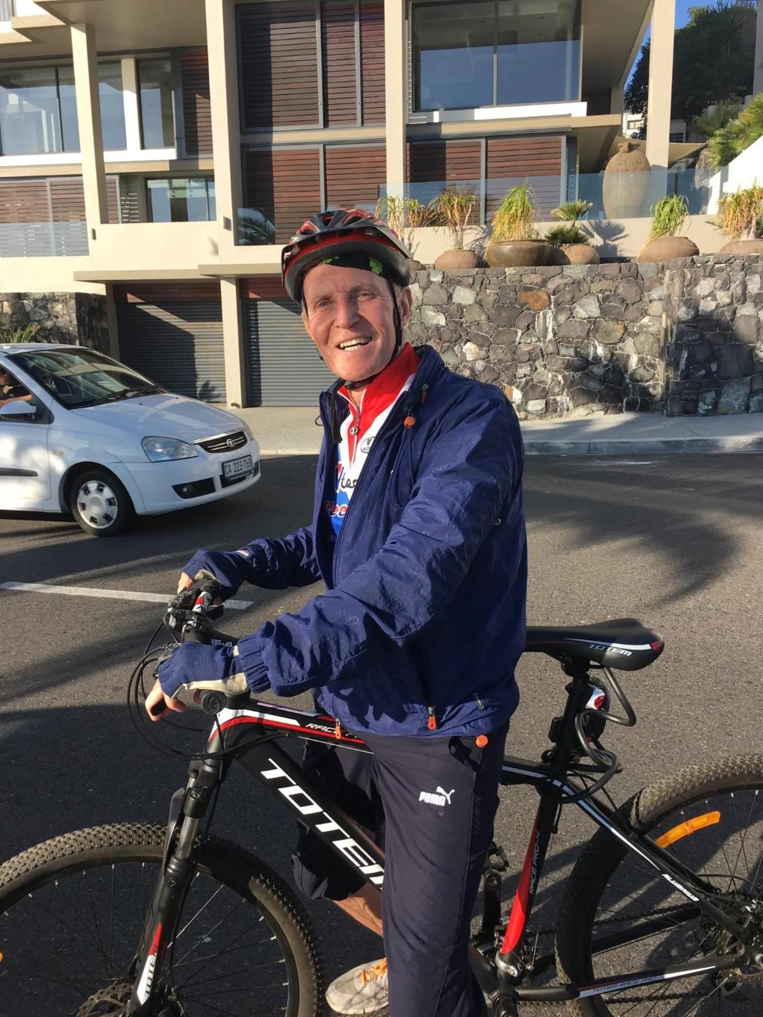 Cycling in Gordons Guesthouse