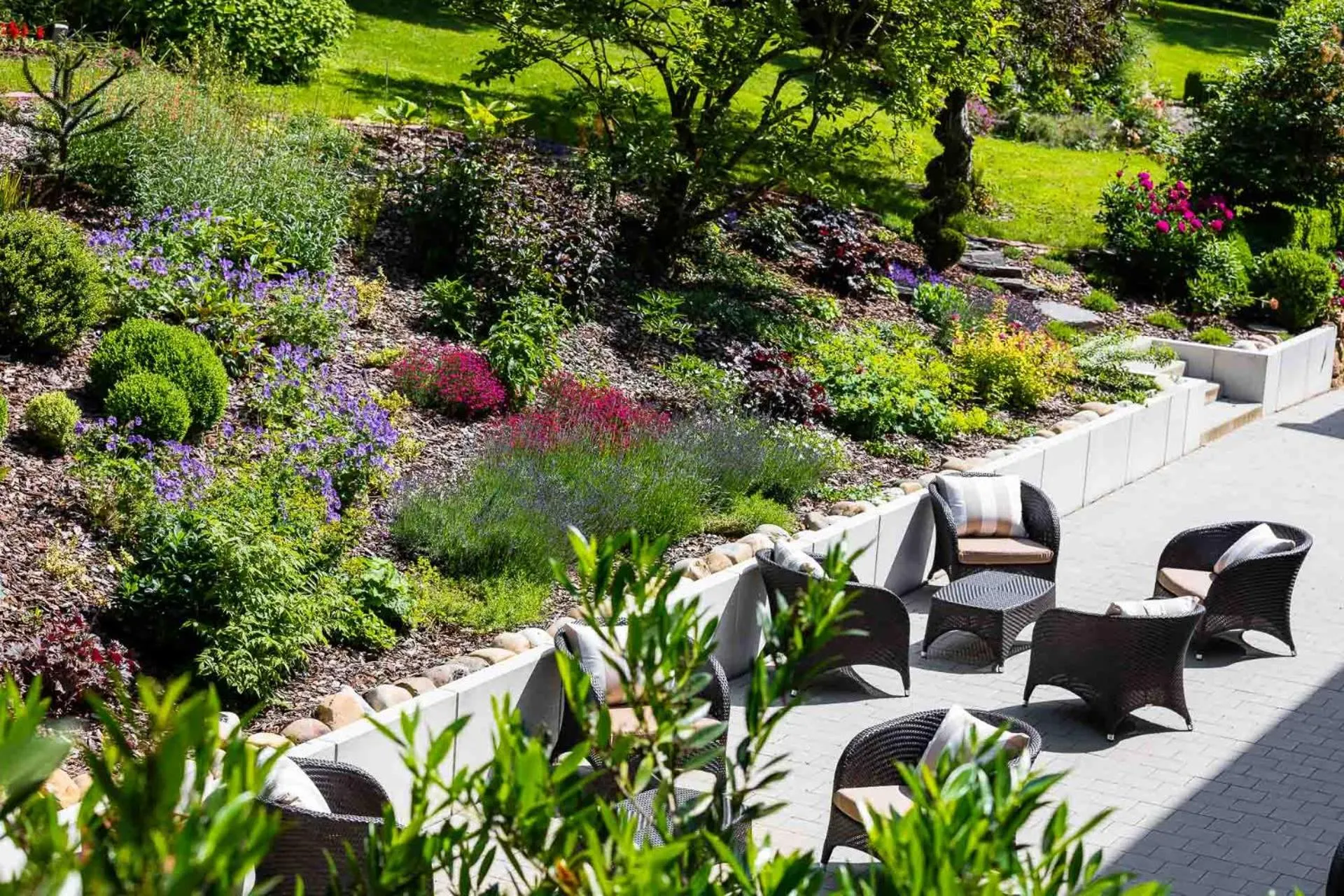 Balcony/Terrace in Hôtel Restaurant Logis Auberge Sundgovienne