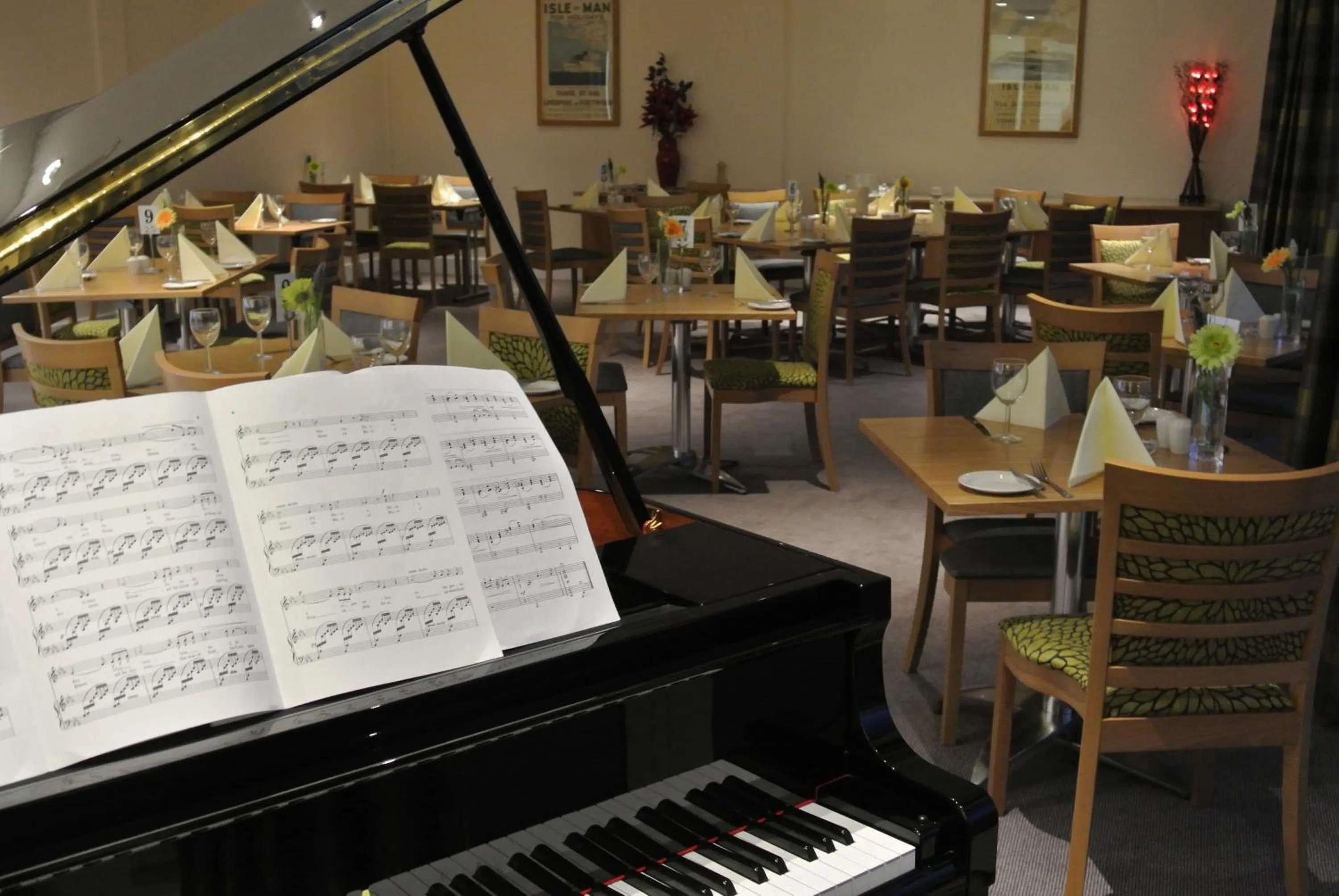 Dining area in Ramsey Park Hotel