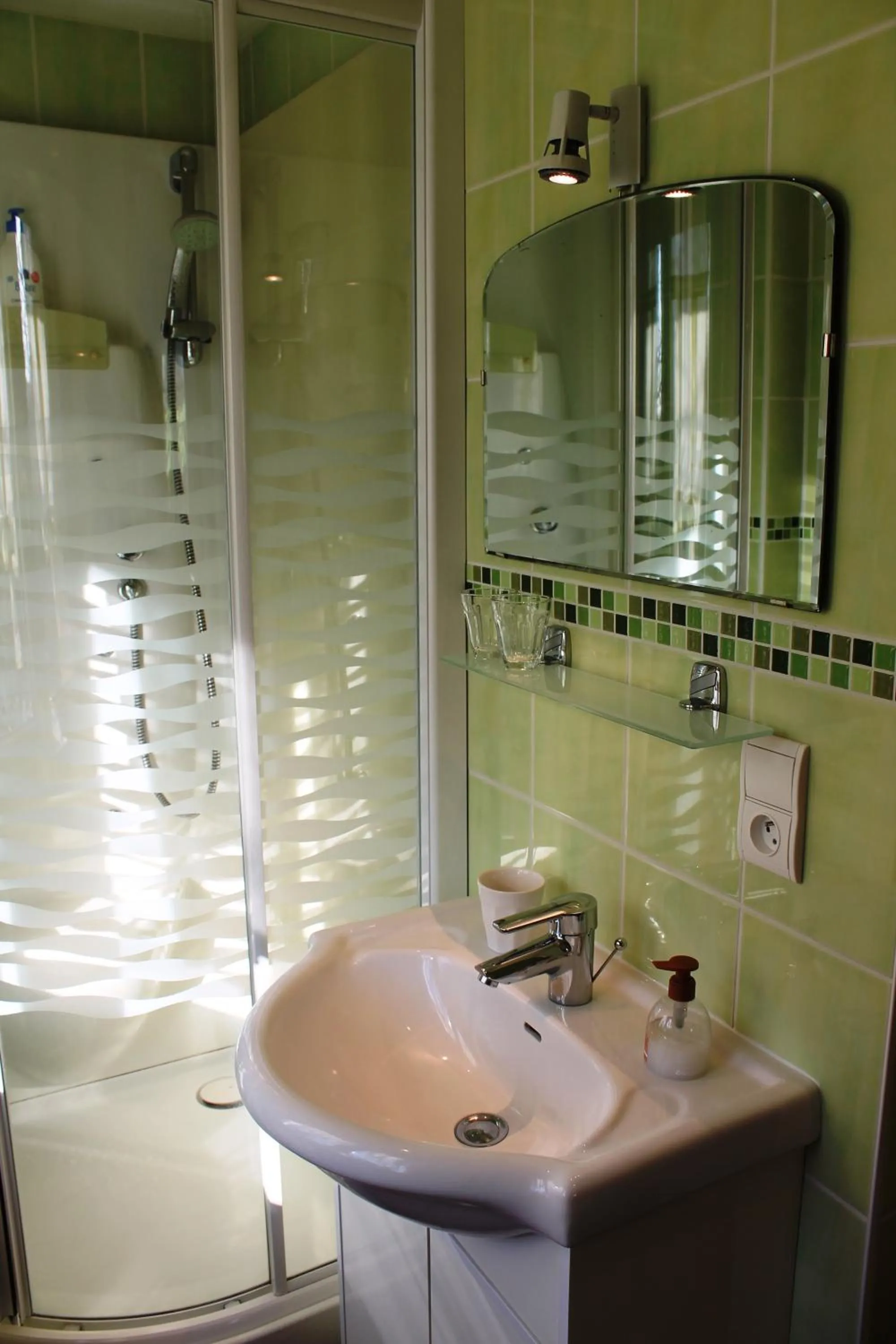 Bathroom in Aux Berges de la Thur