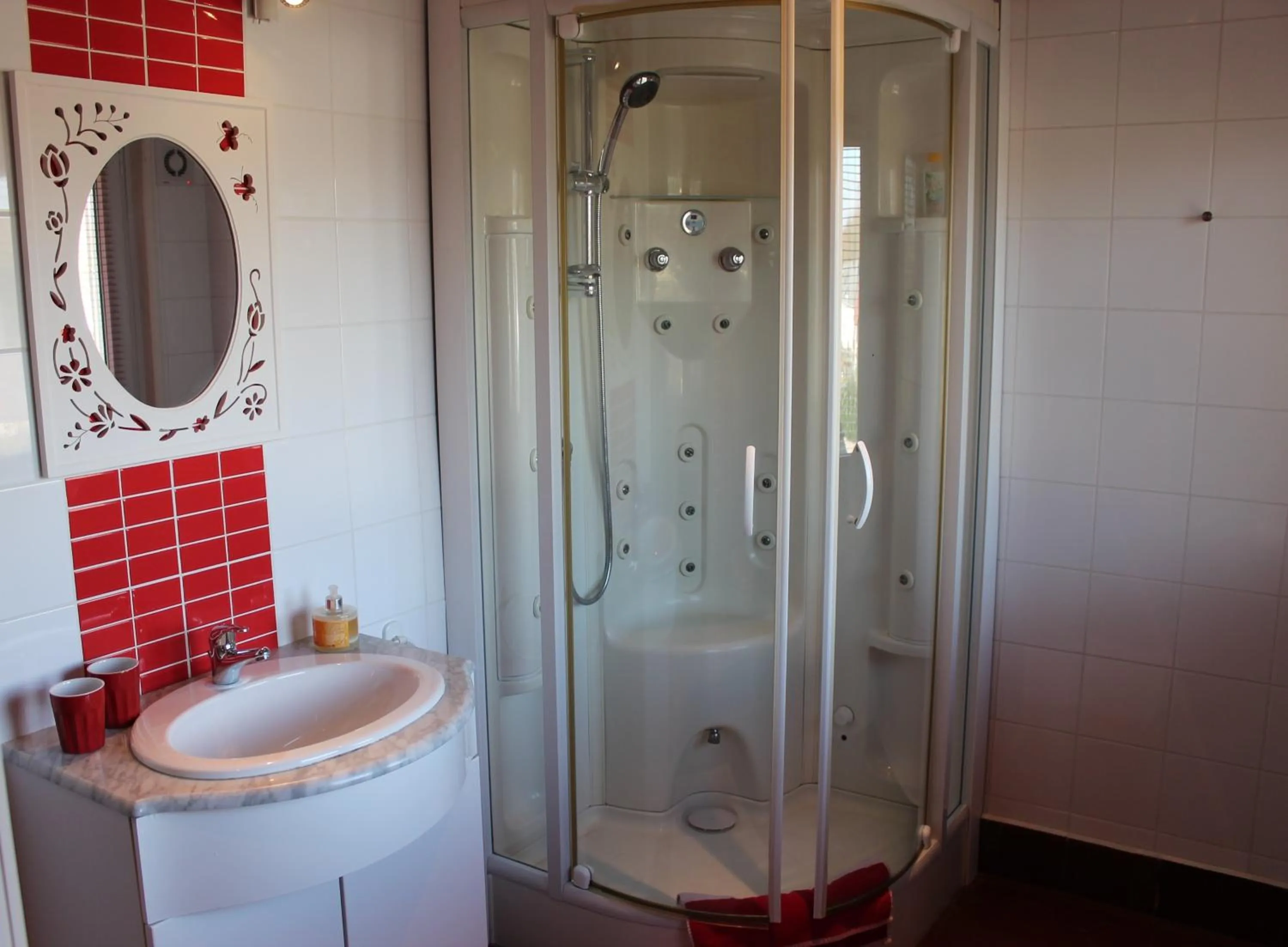 Bathroom in Aux Berges de la Thur