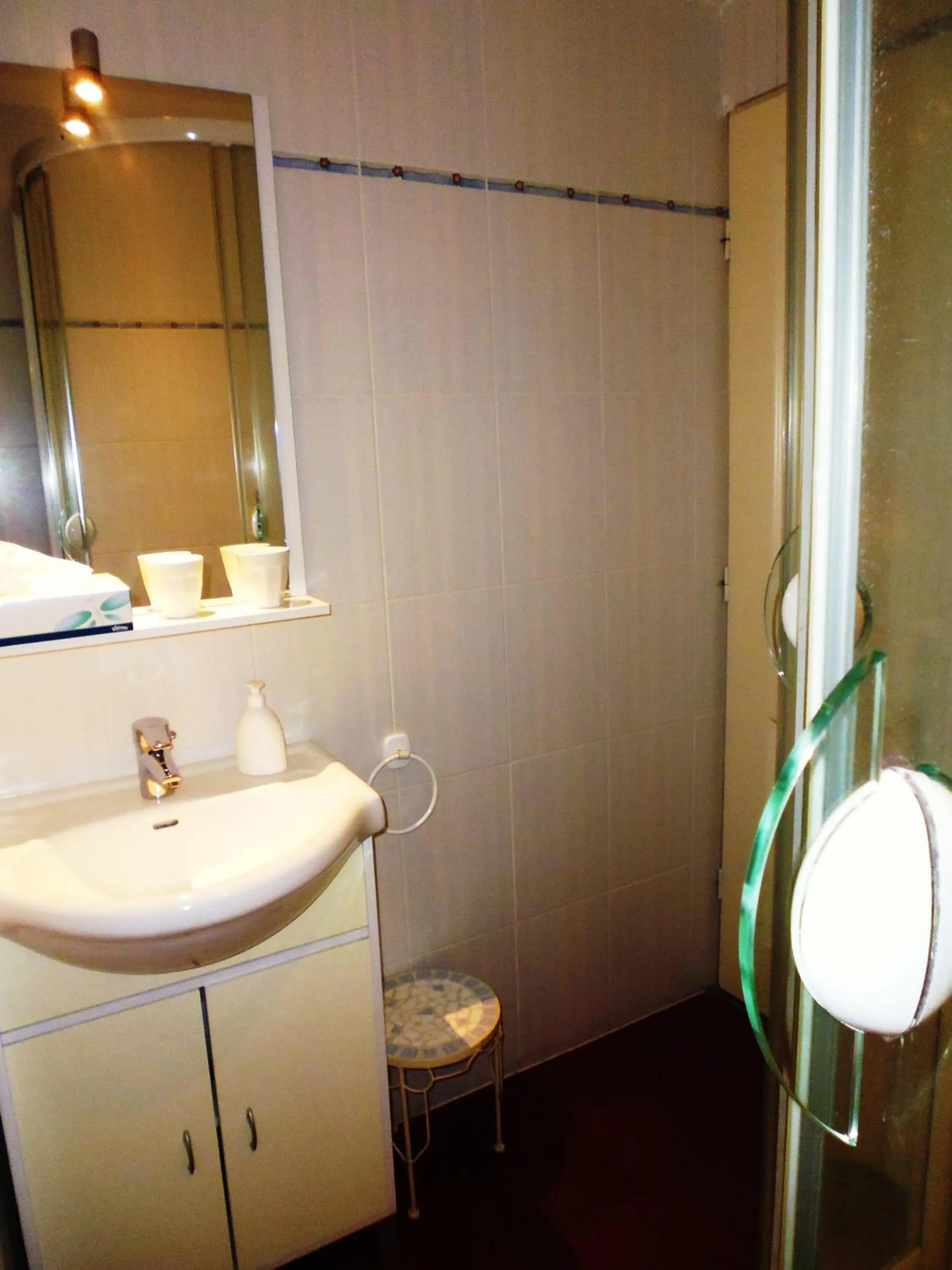 Bathroom in Aux Berges de la Thur