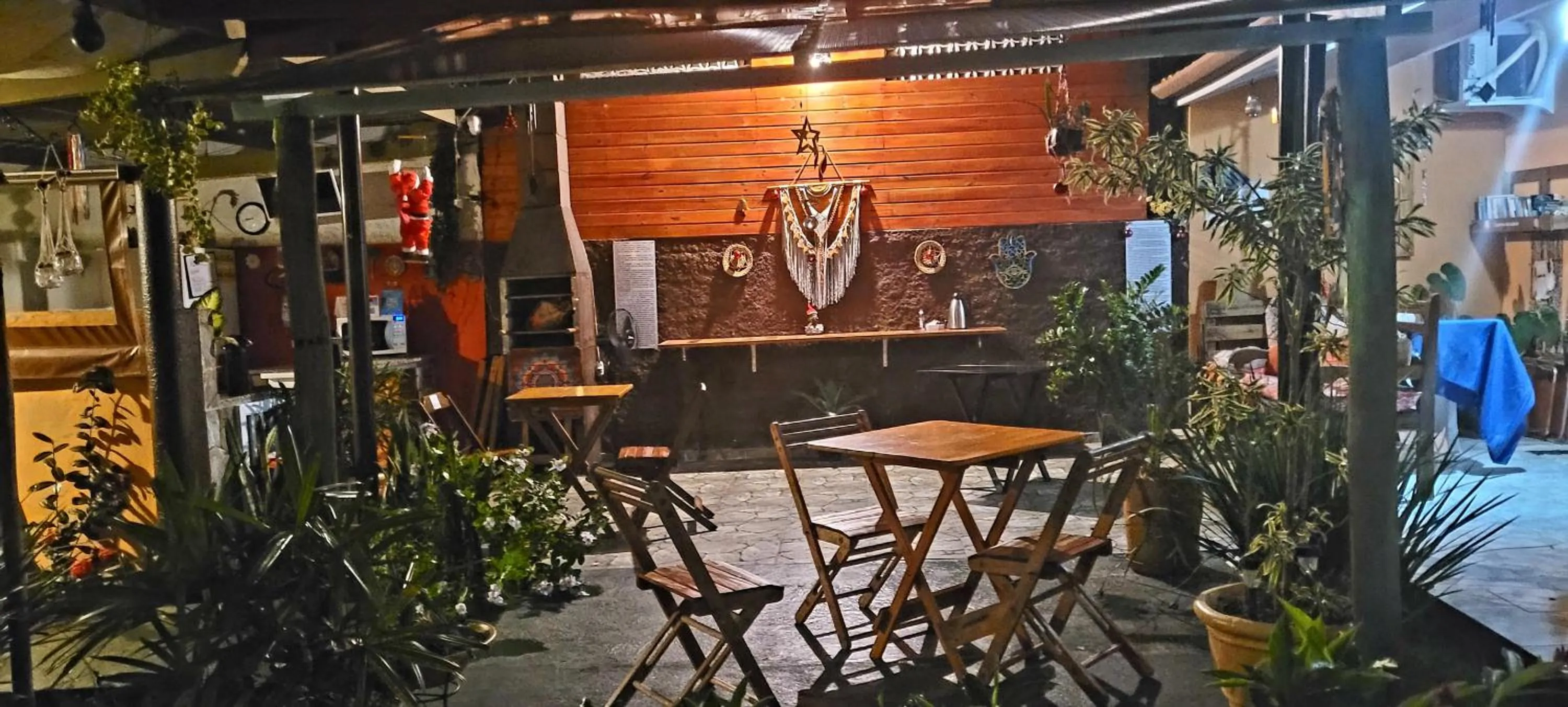 Pousada e SPA Shiva São Sebastião 200mts da praia