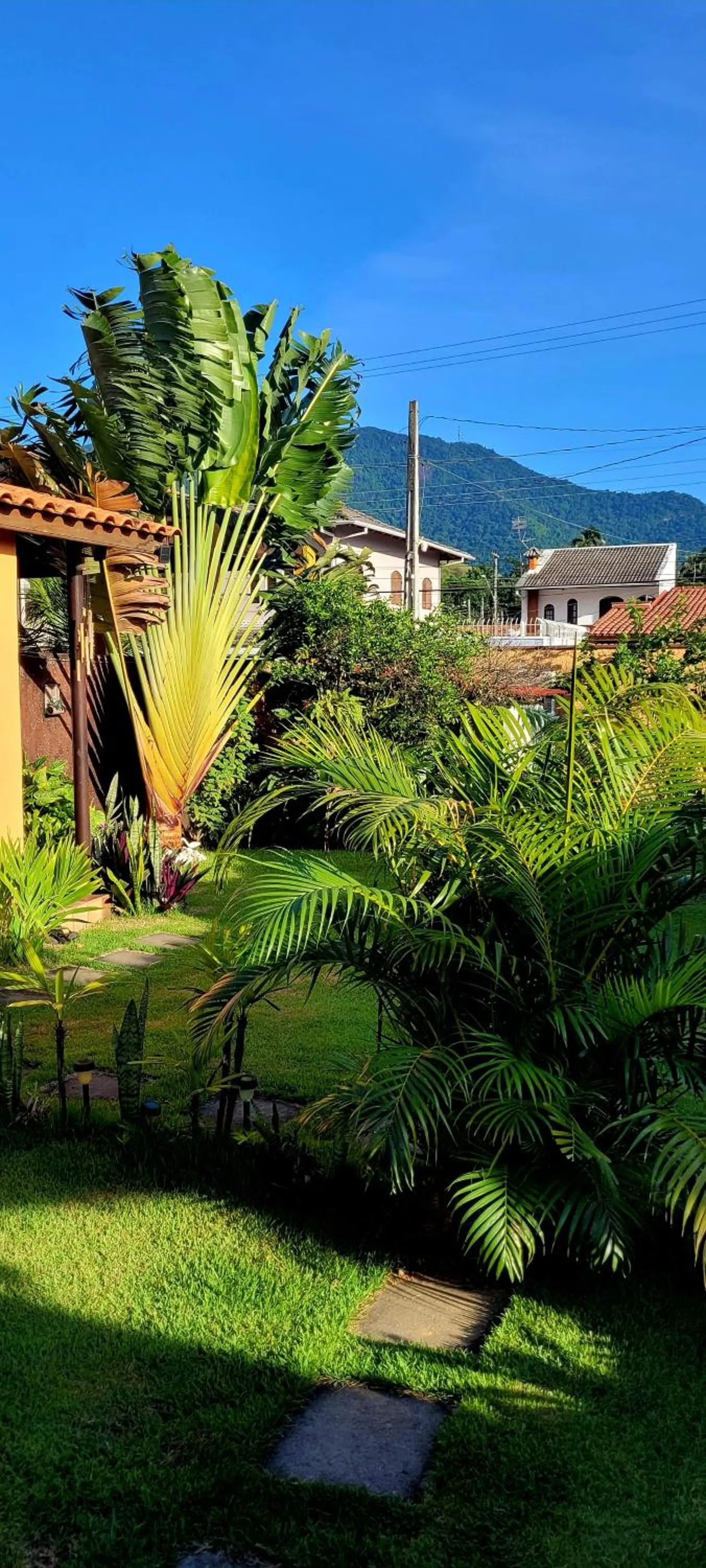 Pousada e SPA Shiva São Sebastião 200mts da praia