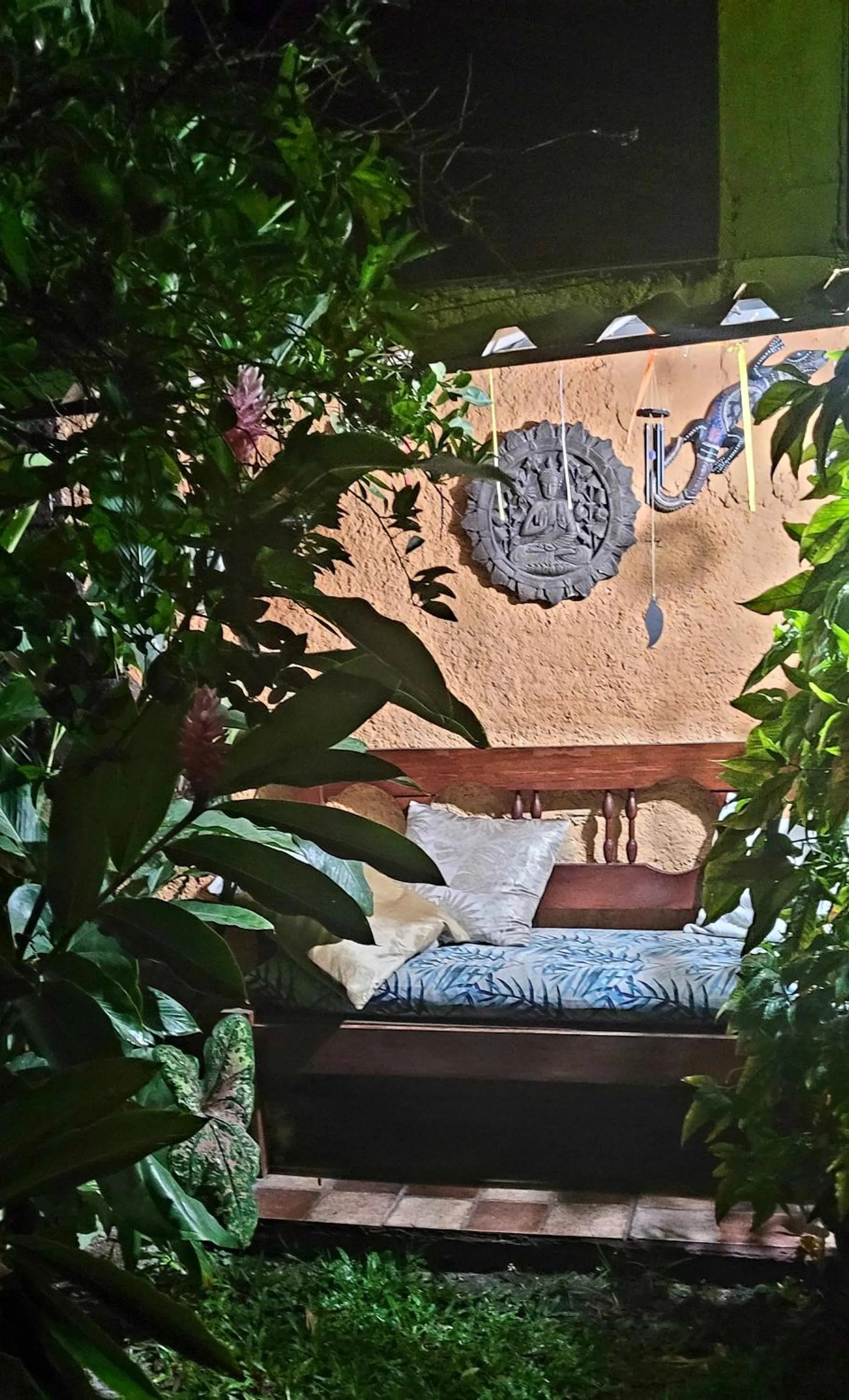 Pousada e SPA Shiva São Sebastião 200mts da praia