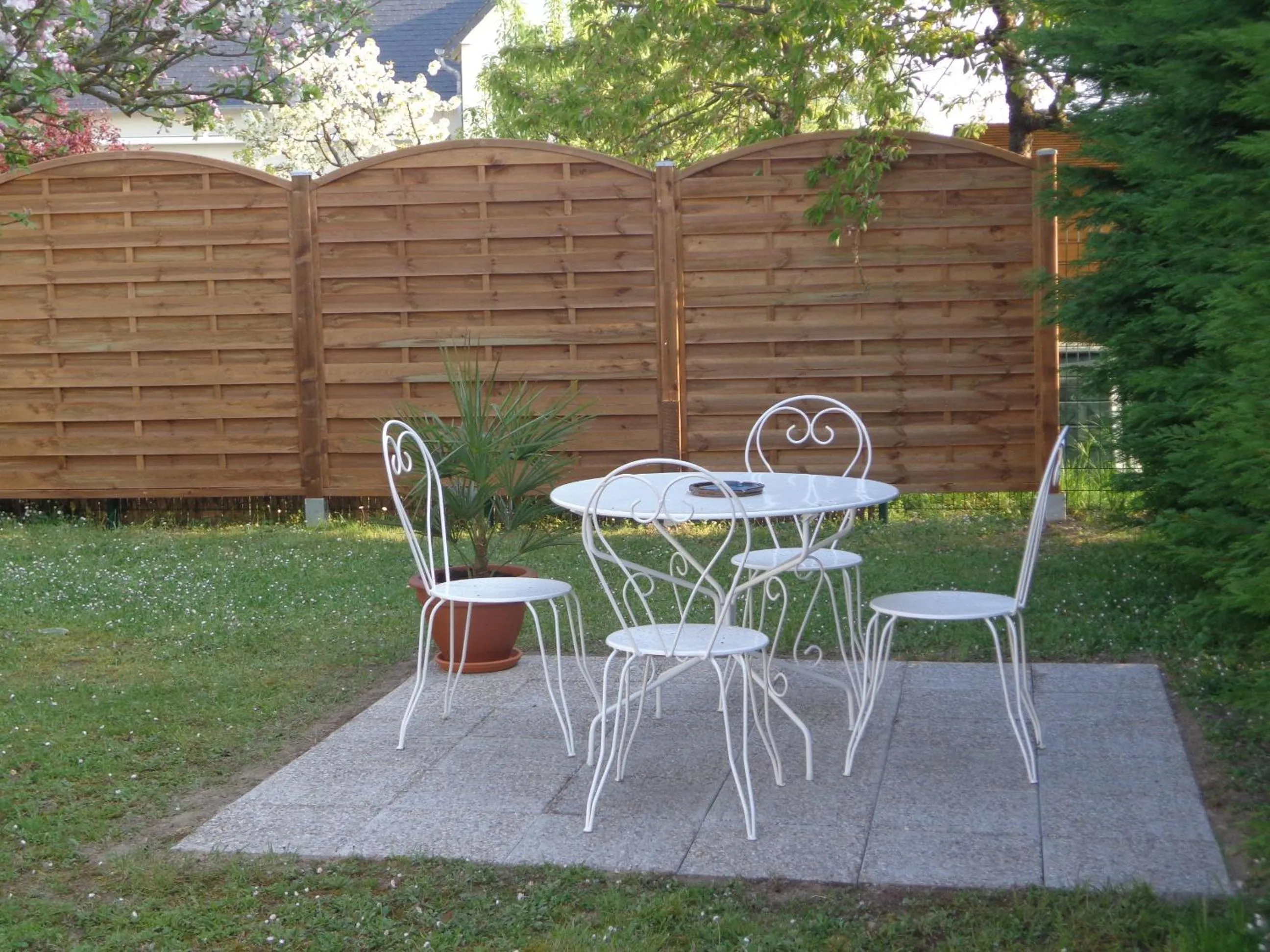 Patio in La Grille Dorée