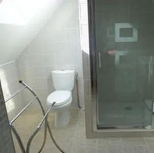 Bathroom in La Grille Dorée