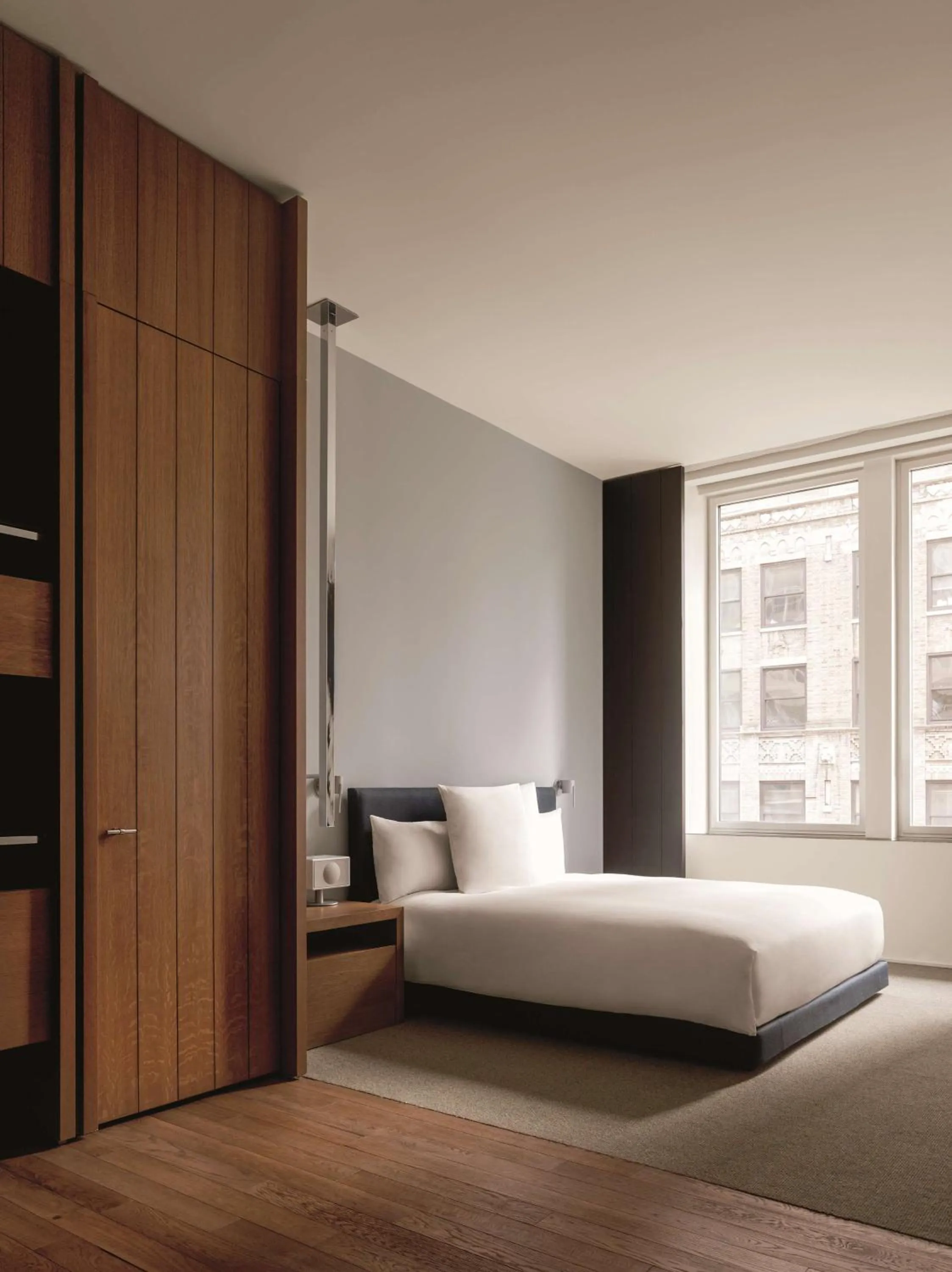 Photo of the whole room, Bed in Andaz 5th Avenue, By Hyatt