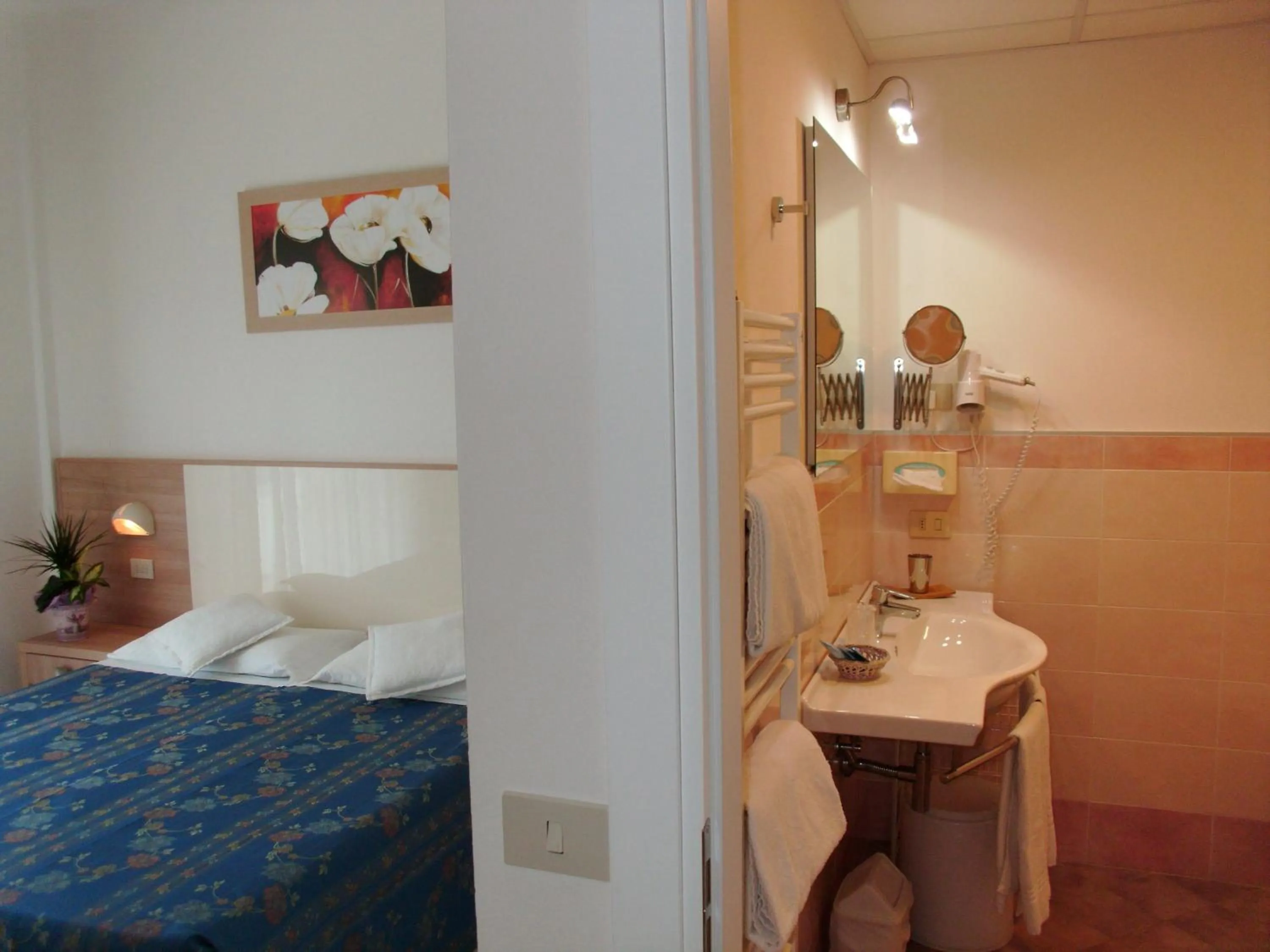 Toilet in Hotel Sahara