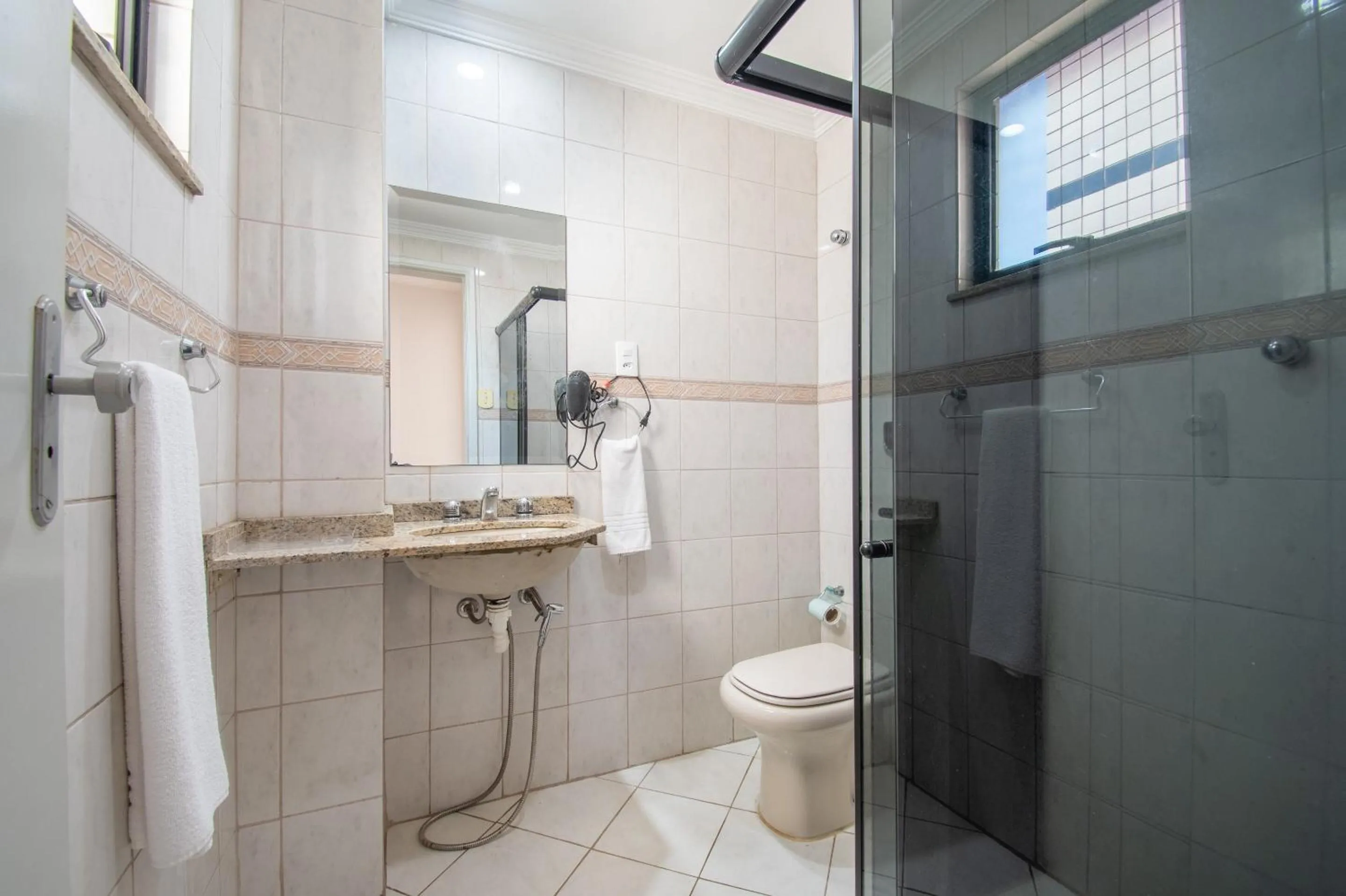 Bathroom in OYO Residencial Itacuruçá Apart Hotel, Mangaratiba