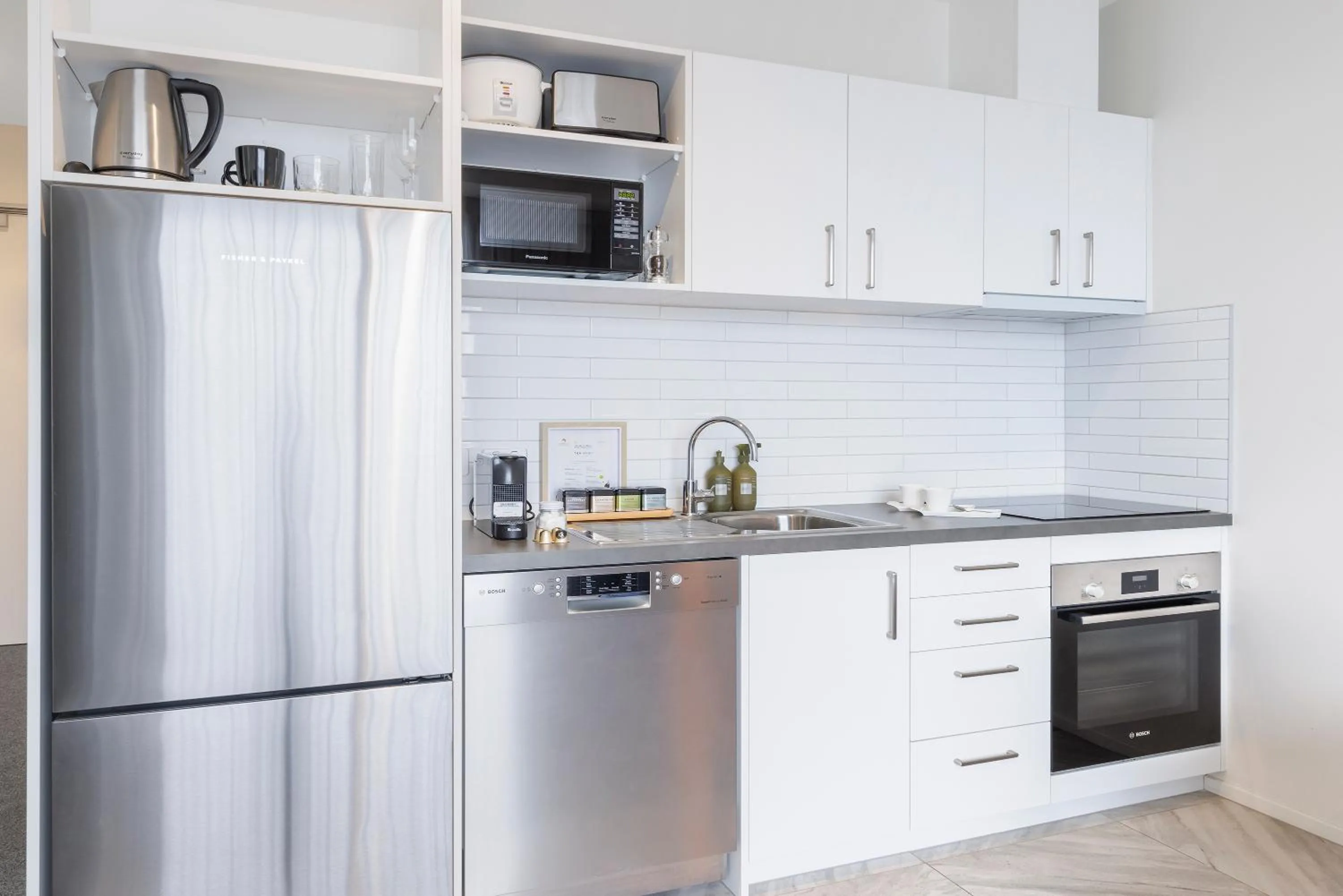 Kitchen or kitchenette in Hidden Lake Hotel & Apartments