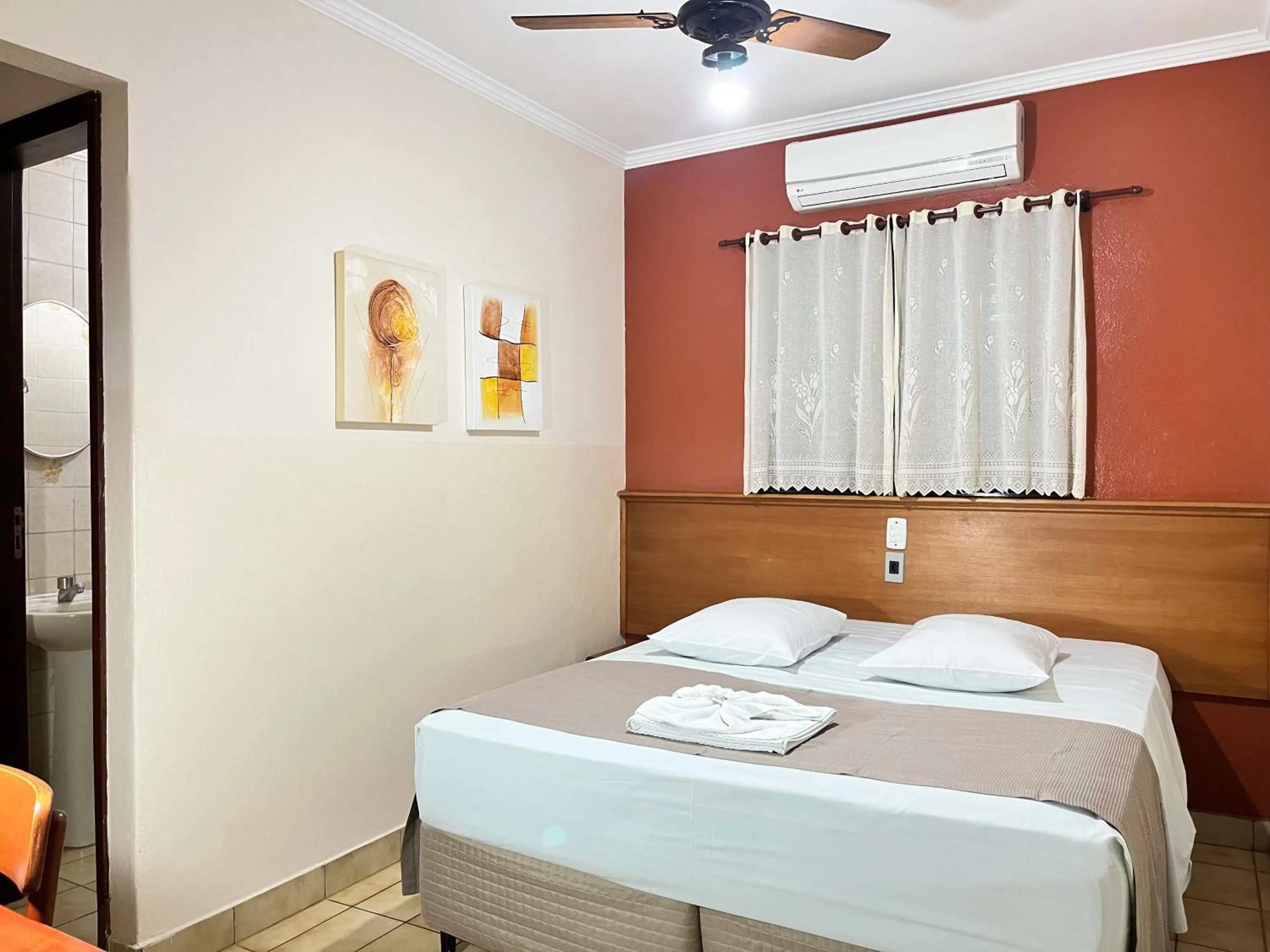 Bed in Hotel São Marcos Orlândia SP