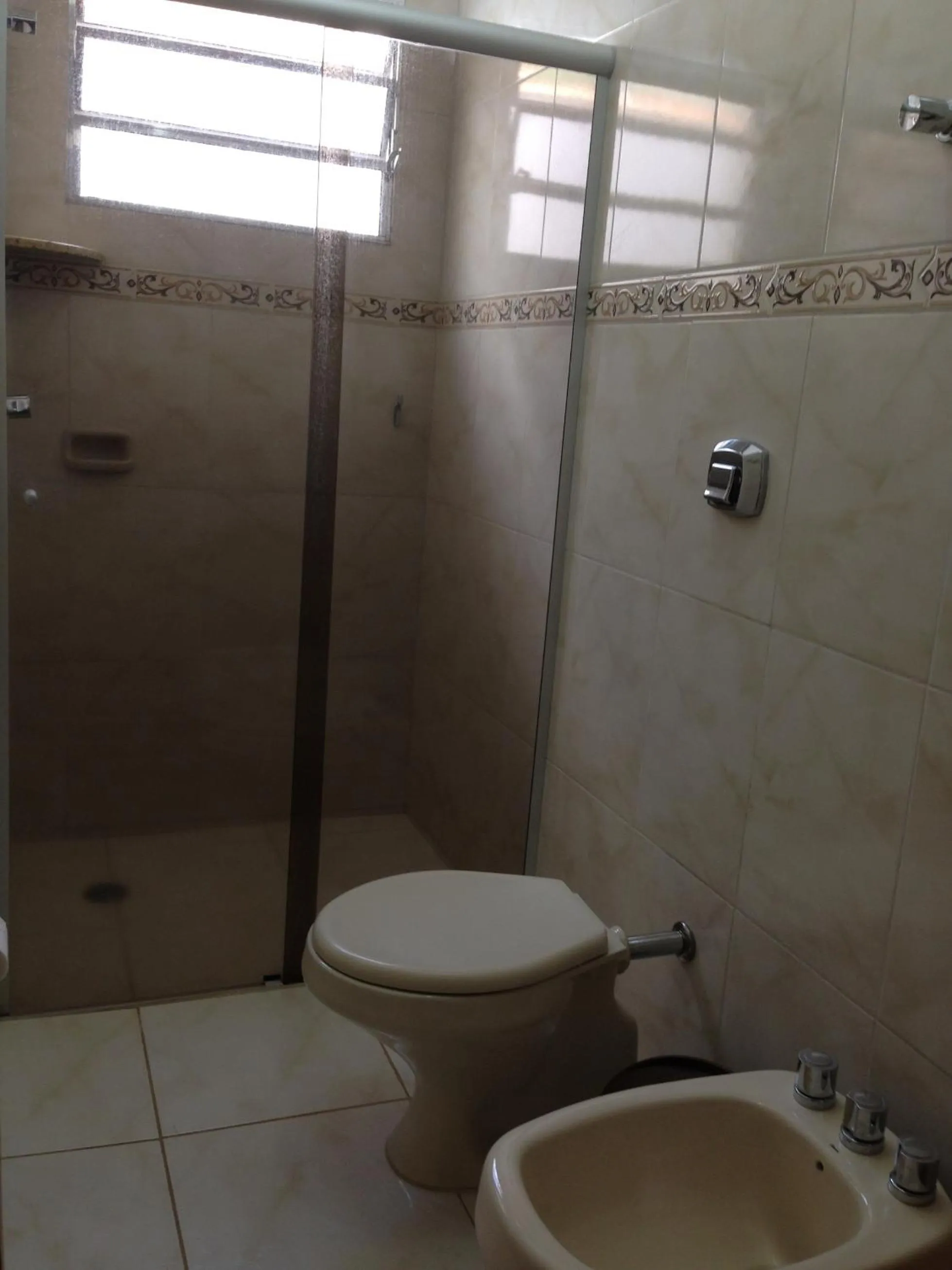 Shower in Hotel São Marcos Orlândia SP