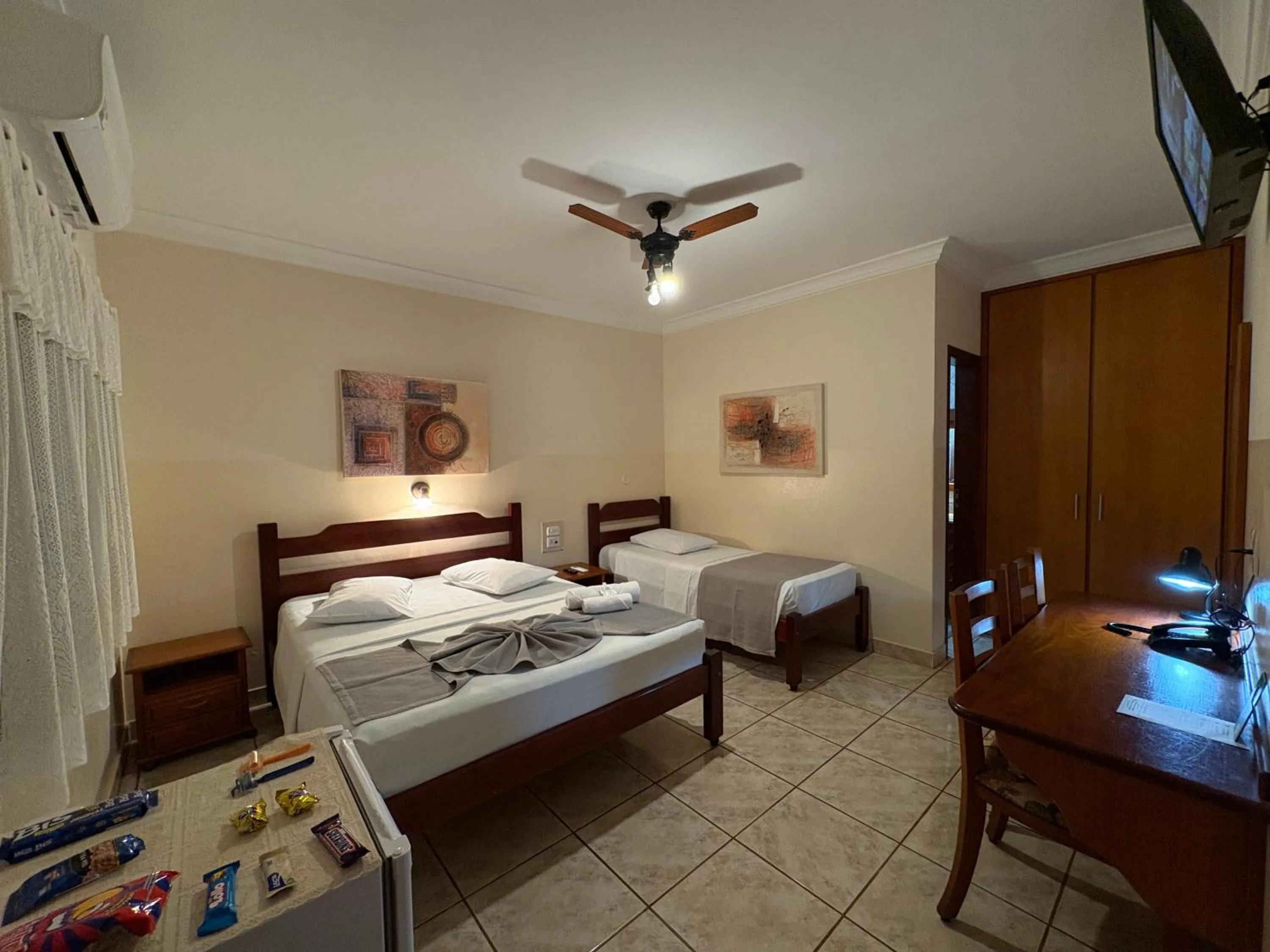 Photo of the whole room, Bed in Hotel São Marcos Orlândia SP