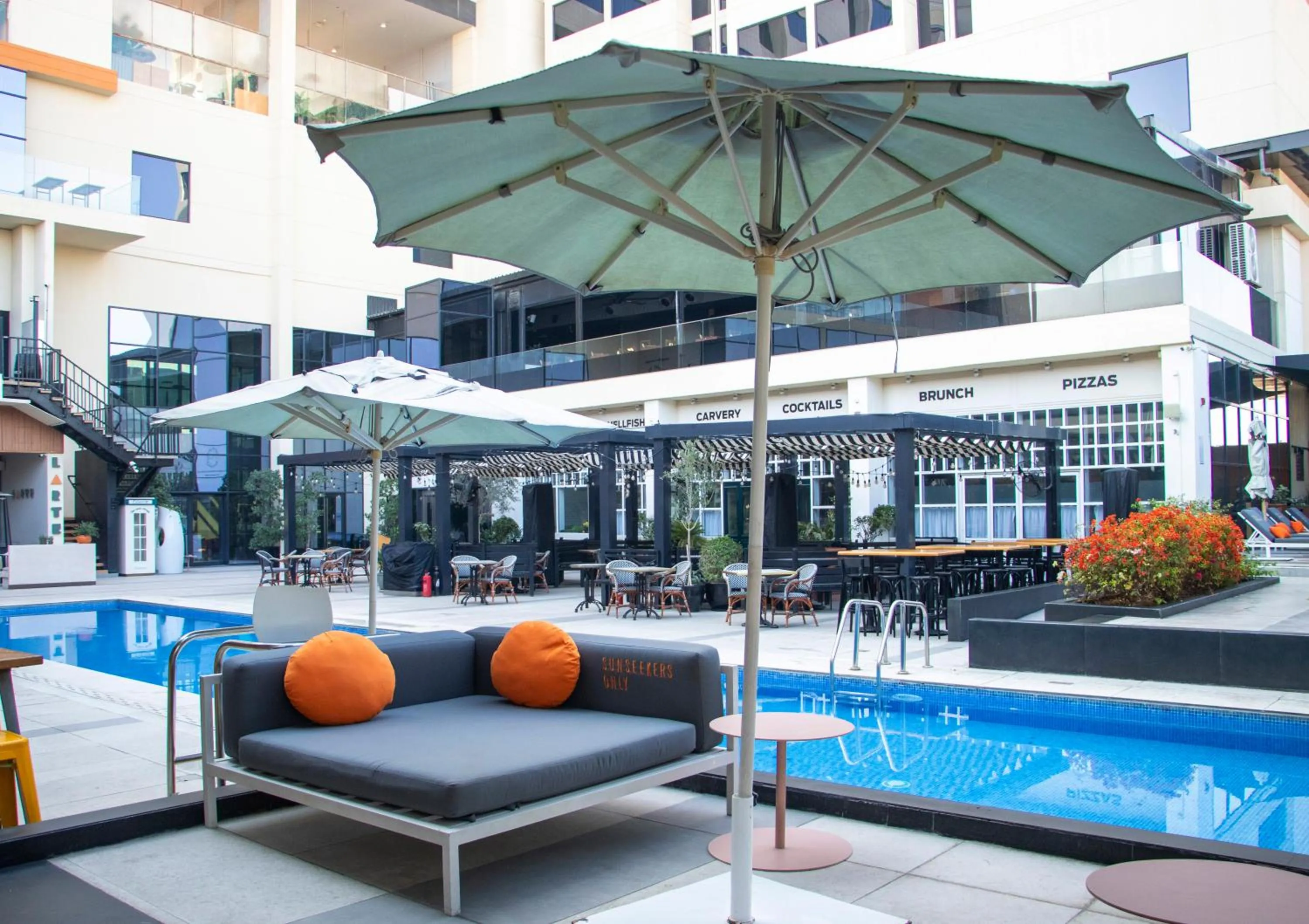 Swimming pool in Studio One Hotel