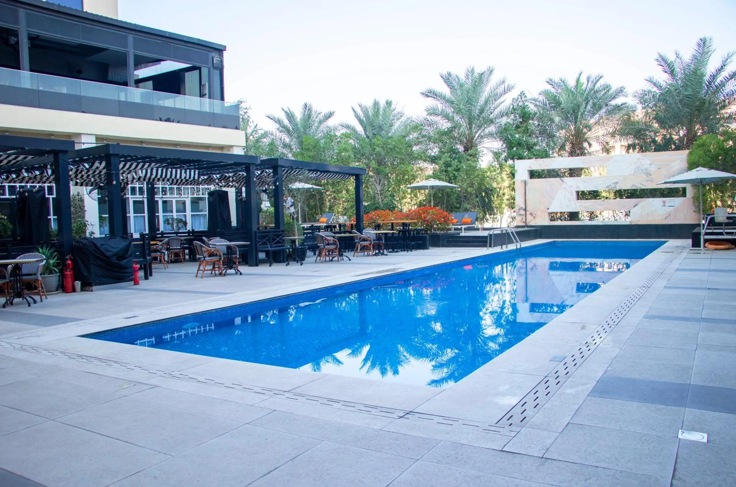 Swimming pool in Studio One Hotel