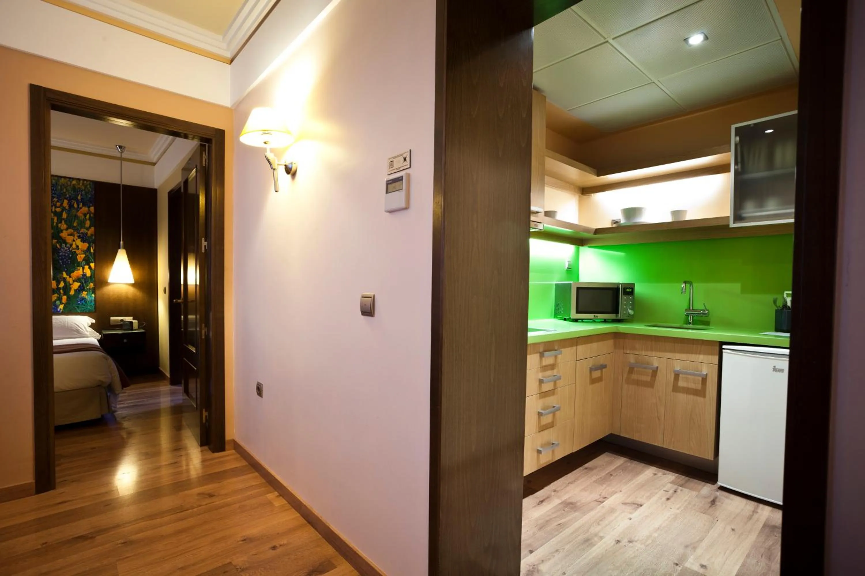 Kitchen or kitchenette in Suites Gran Vía 44