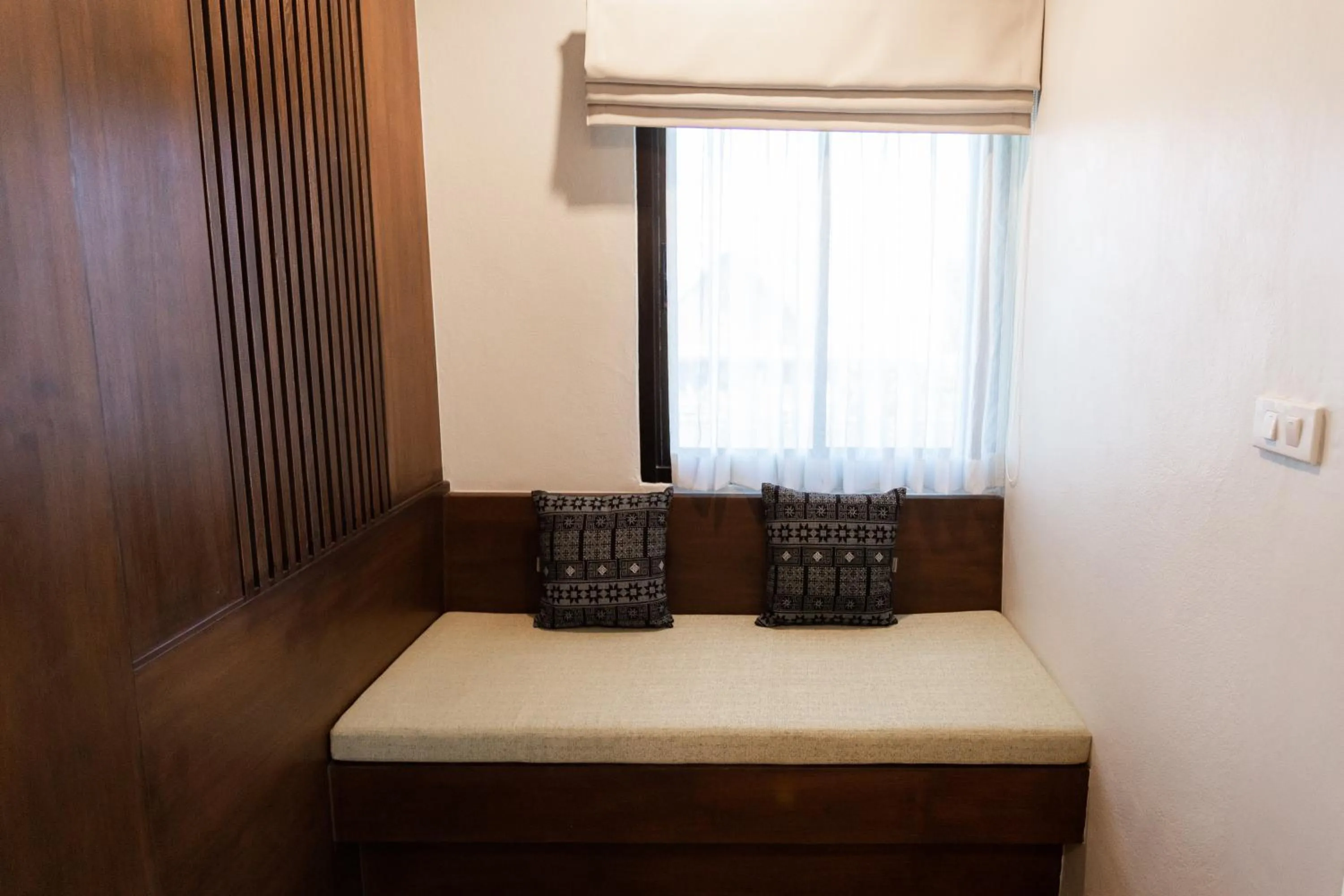 Seating area, Bed in Lima Lanna Hotel