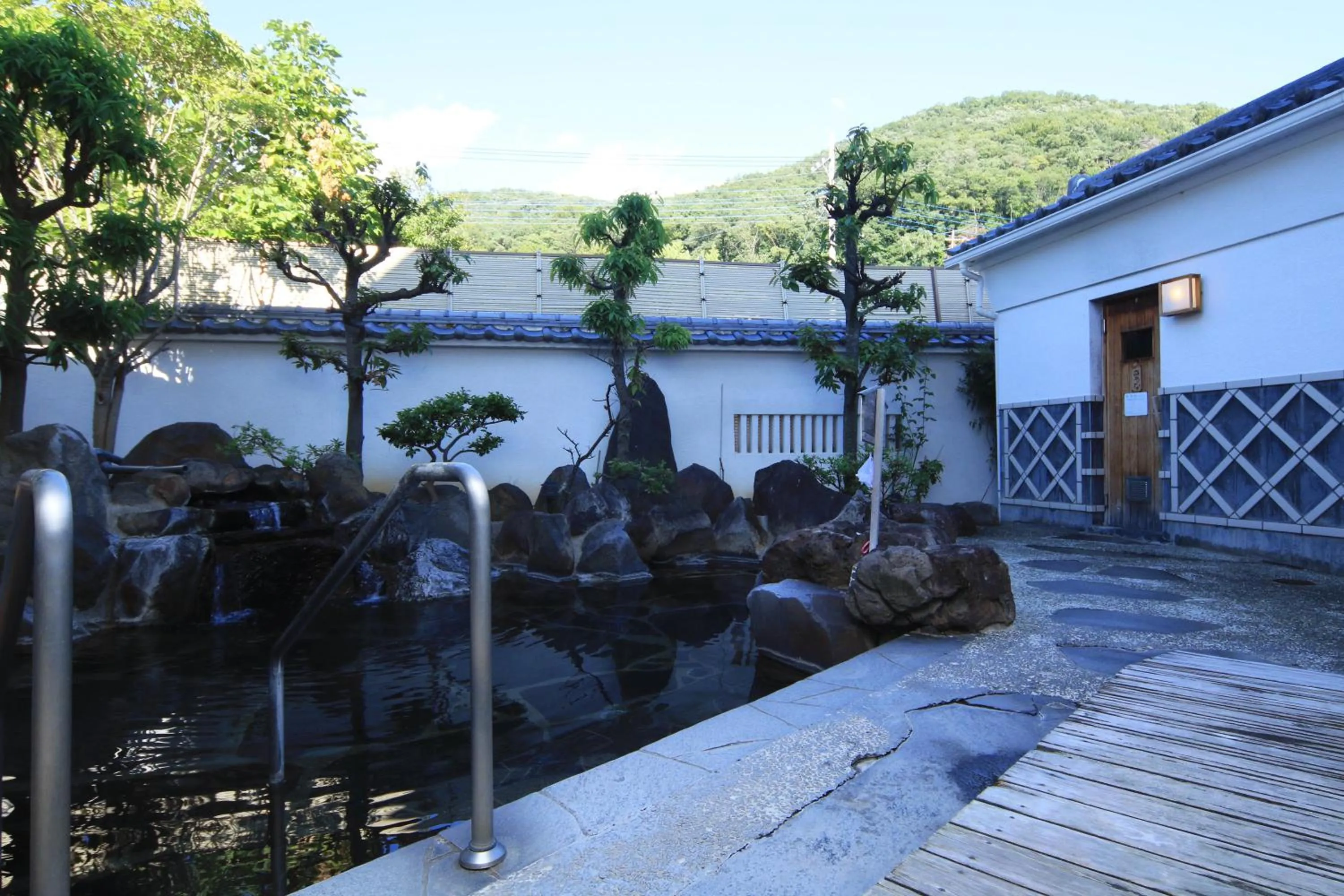 Hot Spring Bath in Yanagiya