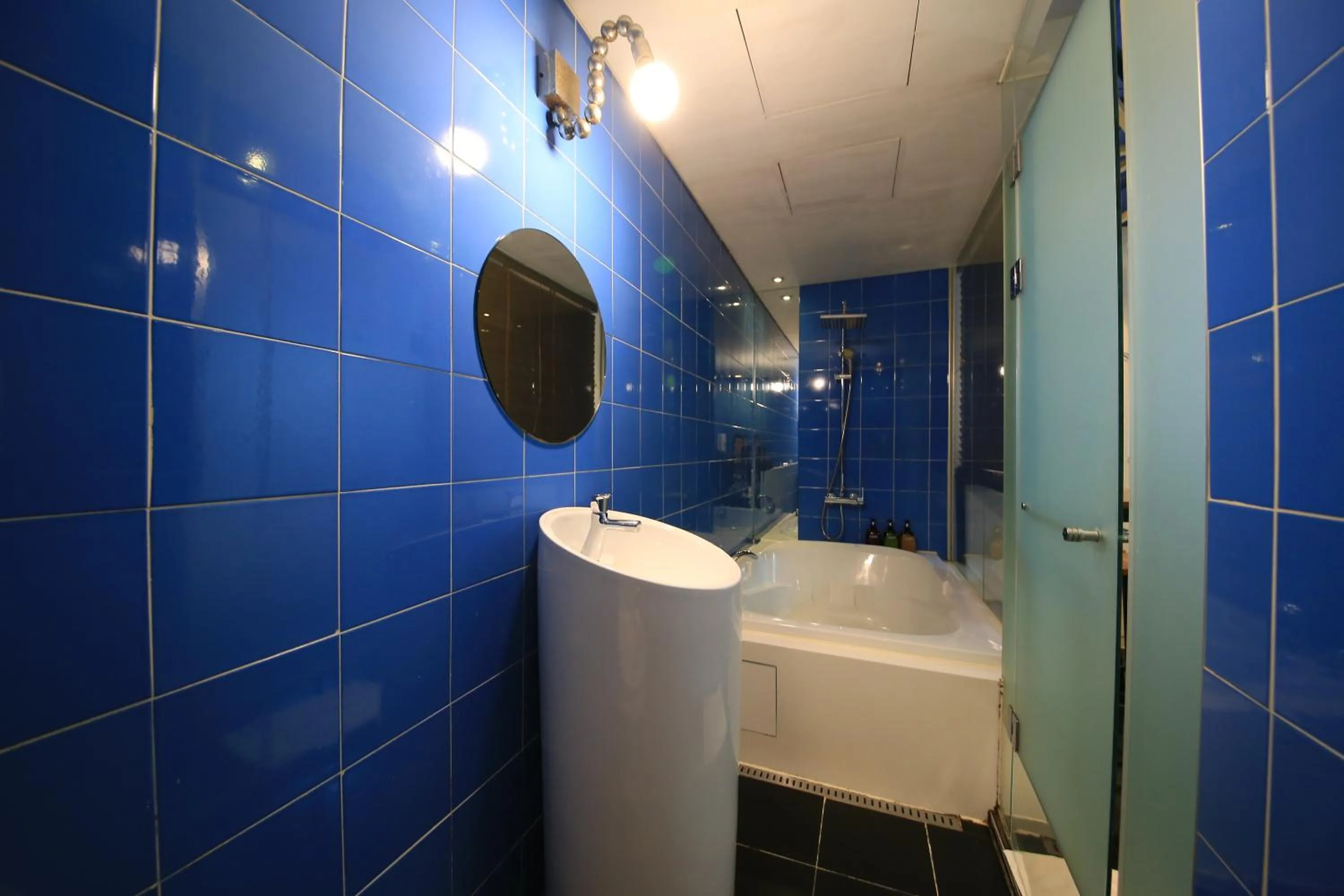 Bathroom in Hotel POP3 Jongno