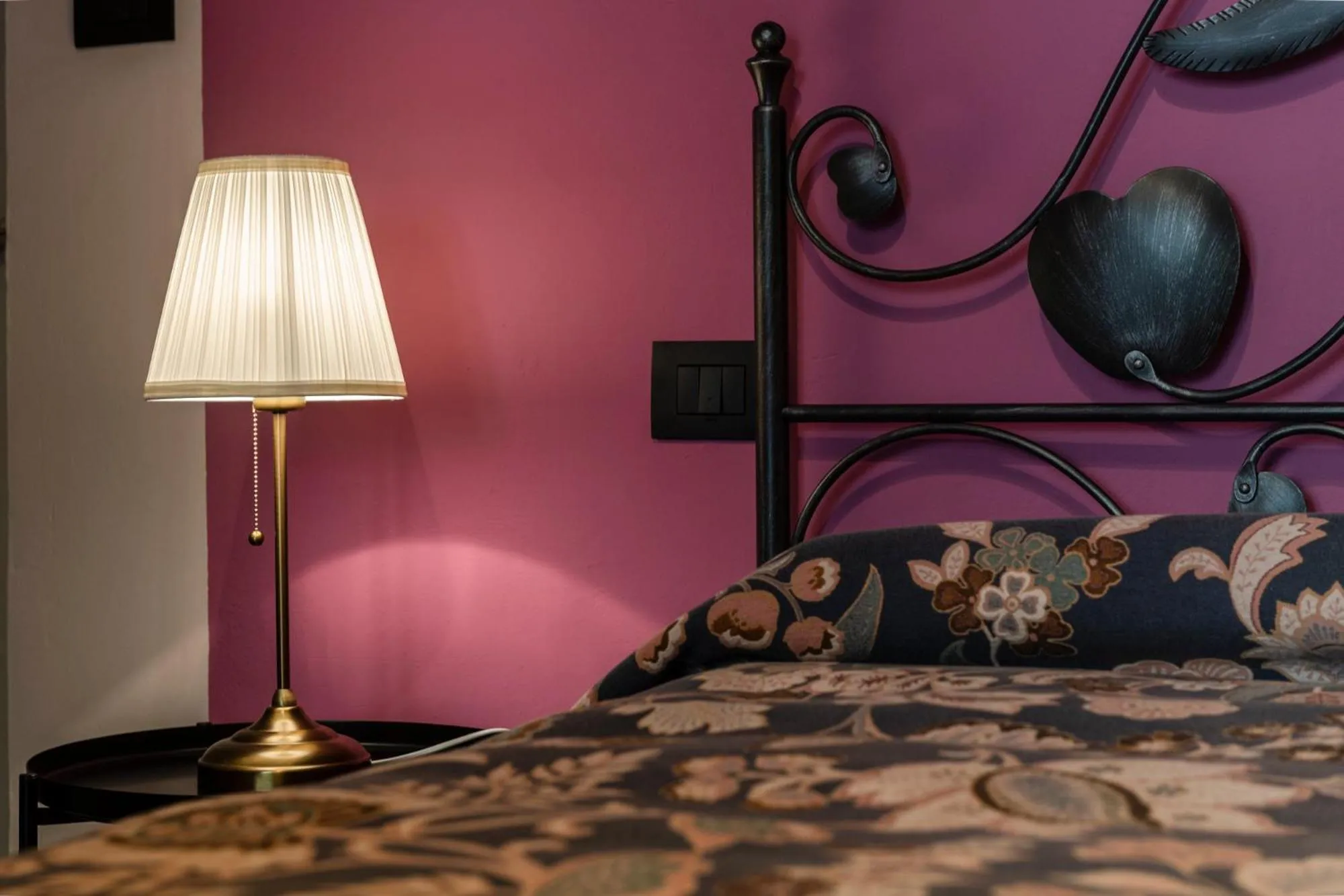 Bedroom, Bed in Ca'diFra