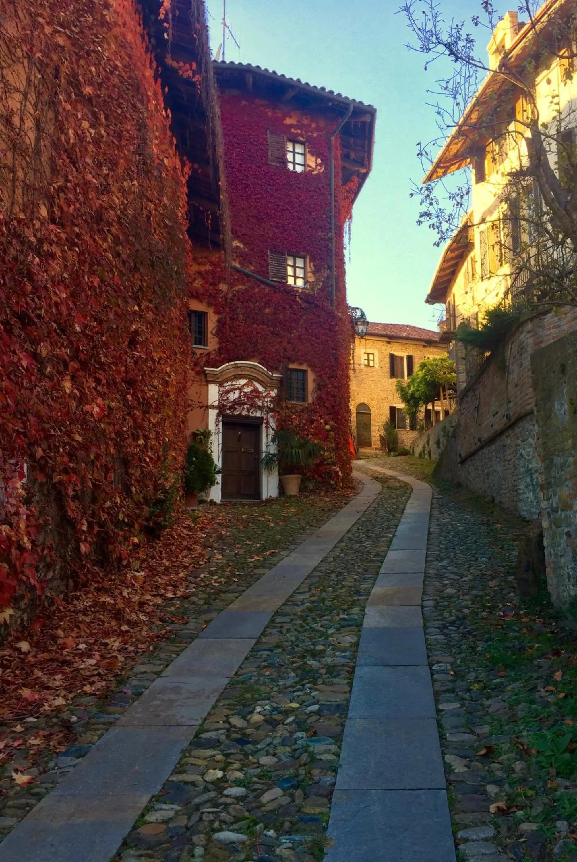 Neighbourhood in Ca'diFra