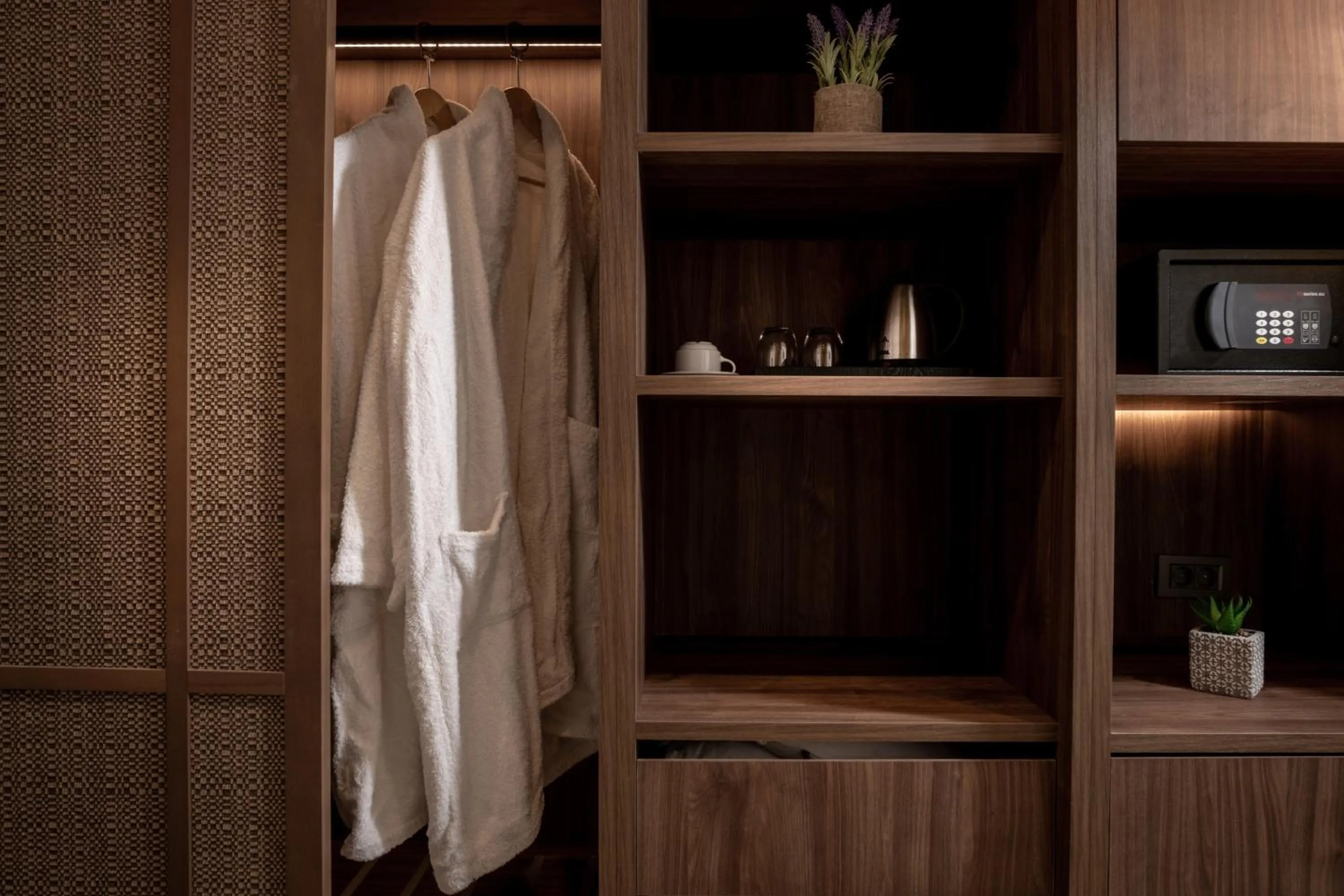 Karras Grande Resort