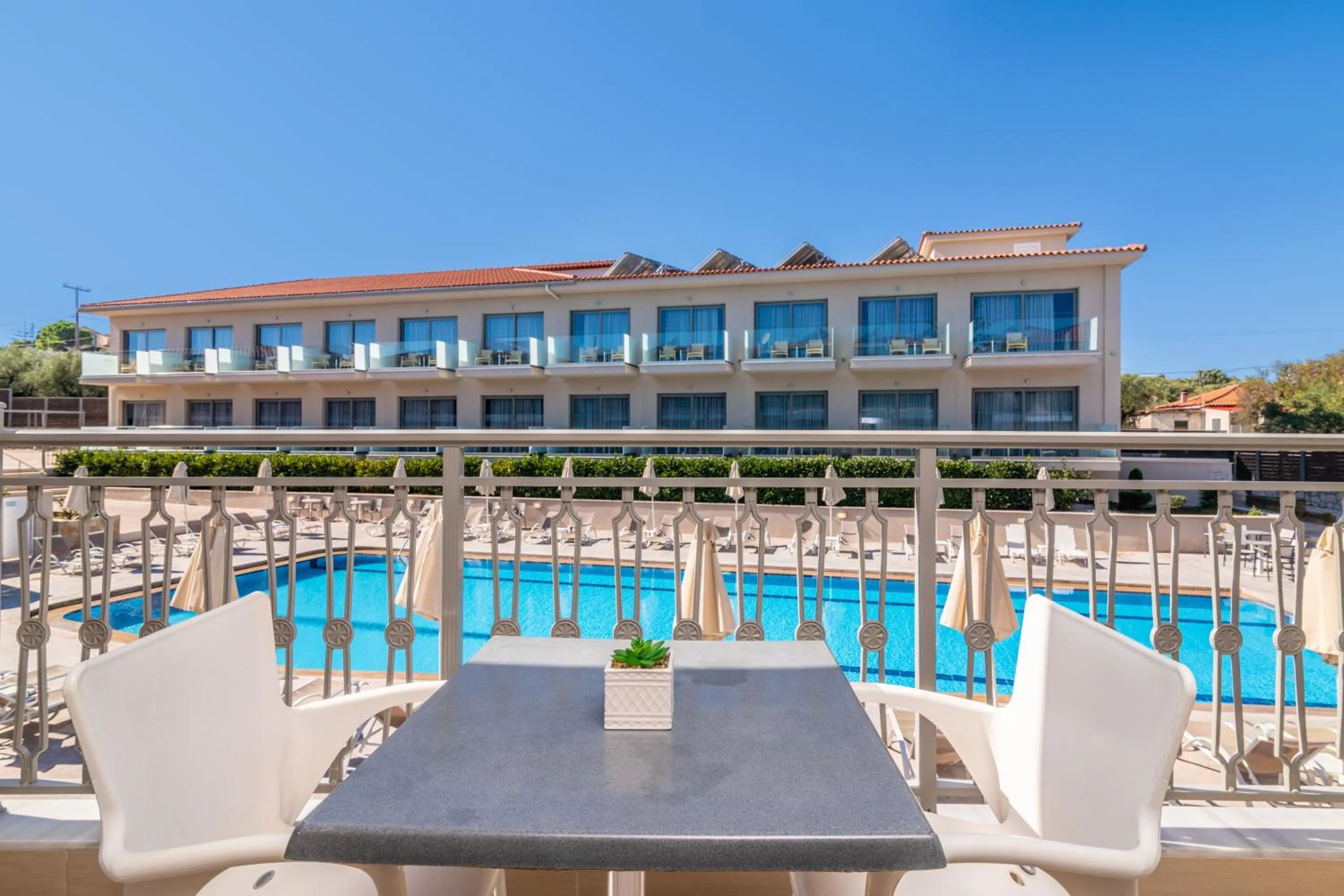 Karras Grande Resort