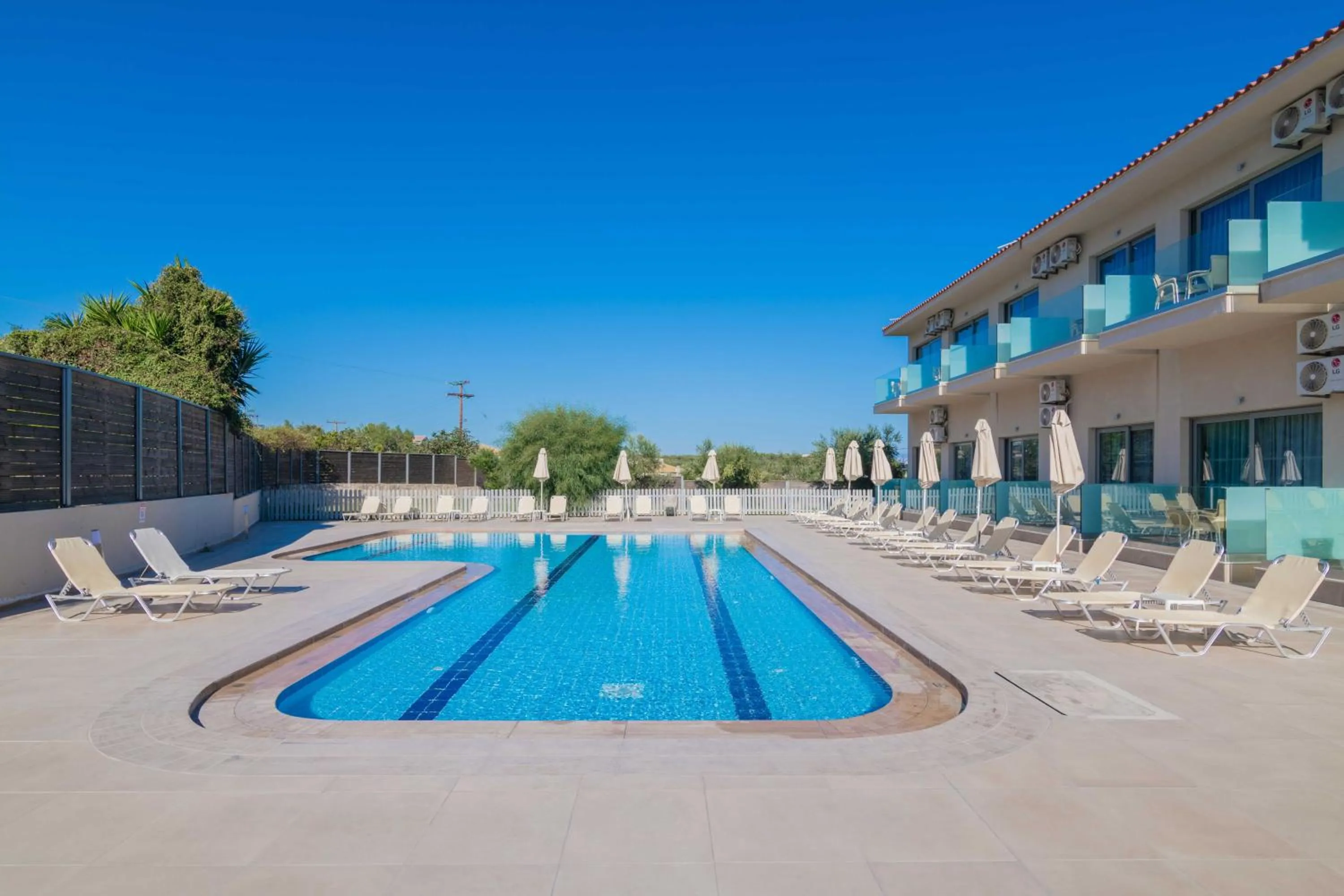 Swimming pool in Karras Grande Resort
