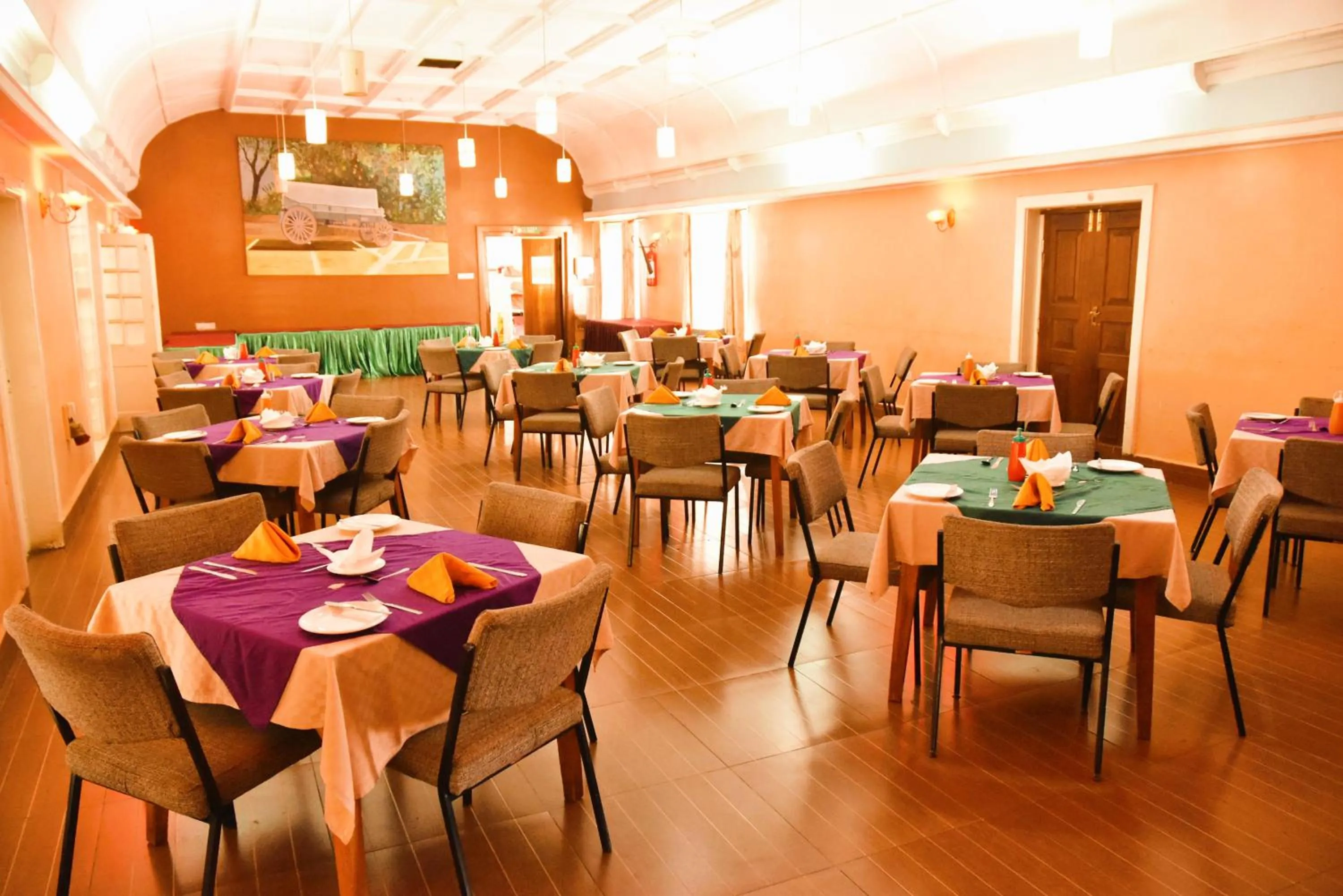 Restaurant/places to eat in Wagon Wheel Hotel Eldoret