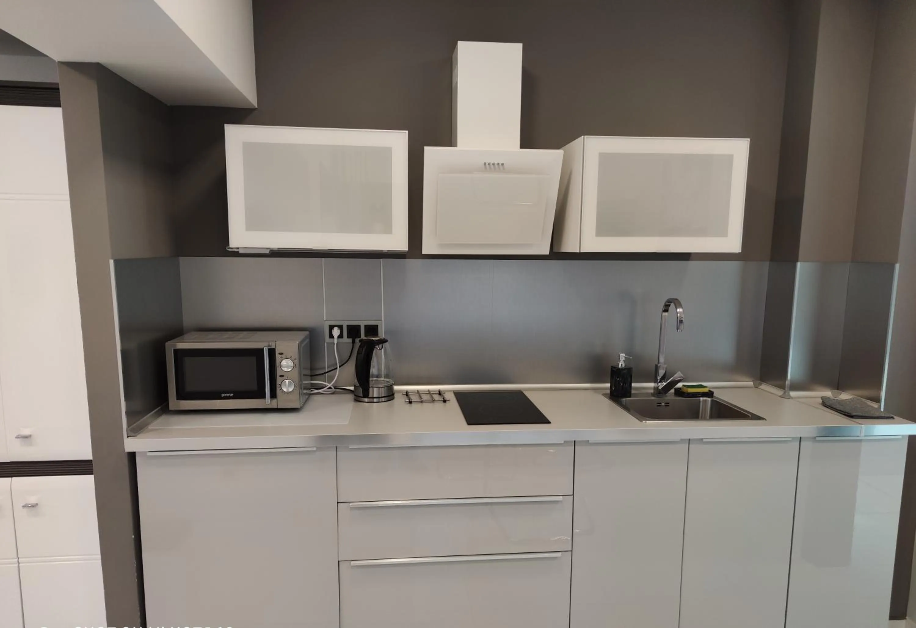 AQUA SOLAR APARTMANHÁZ