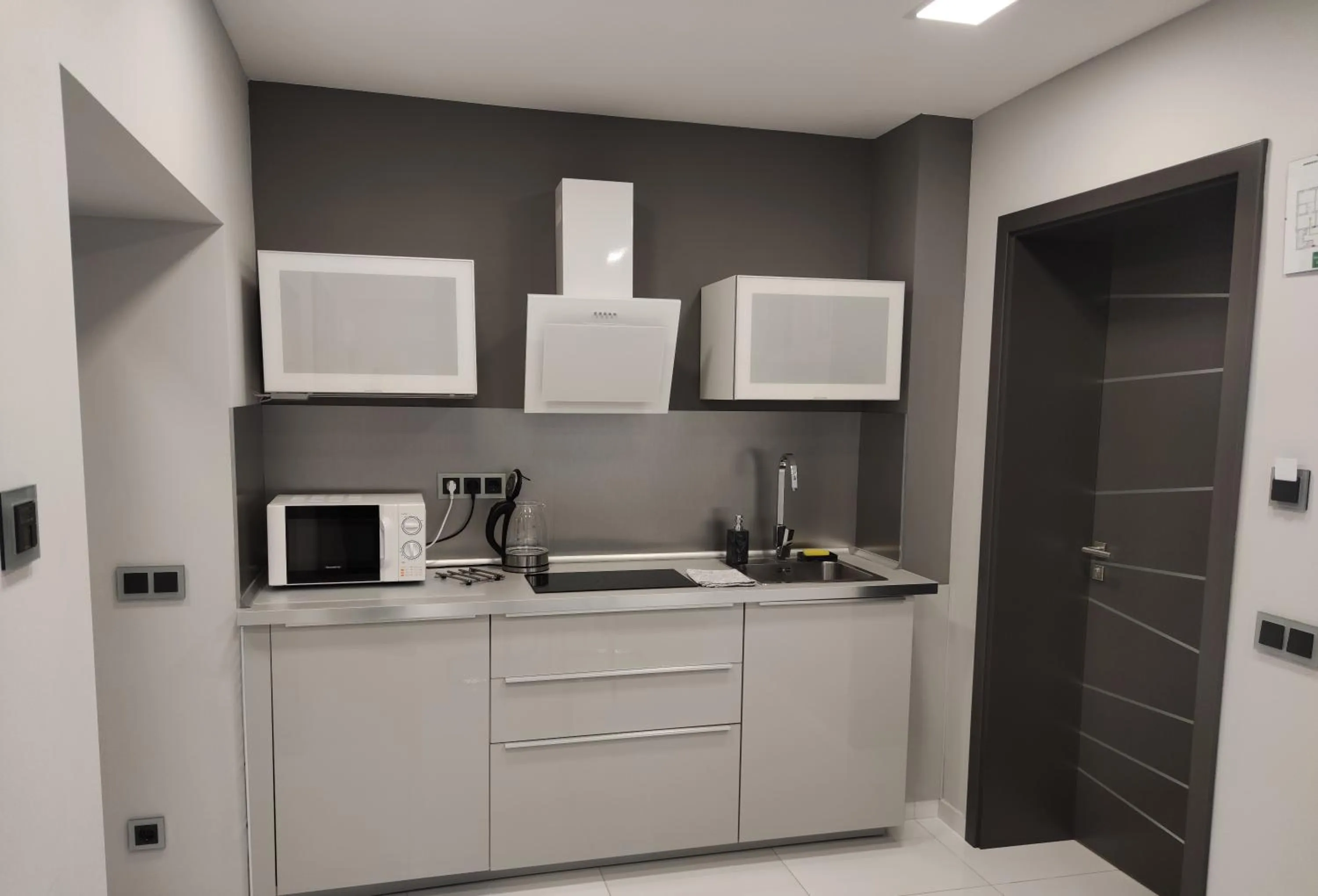 AQUA SOLAR APARTMANHÁZ